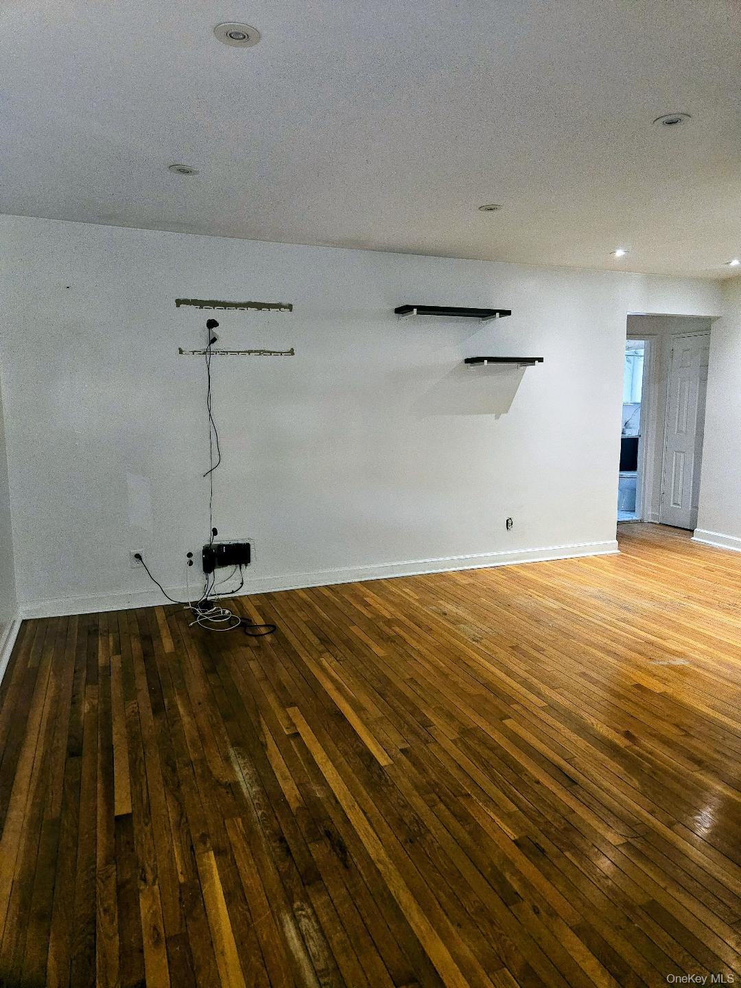 156-29 80th Street 1-296-cu Property Photo 5