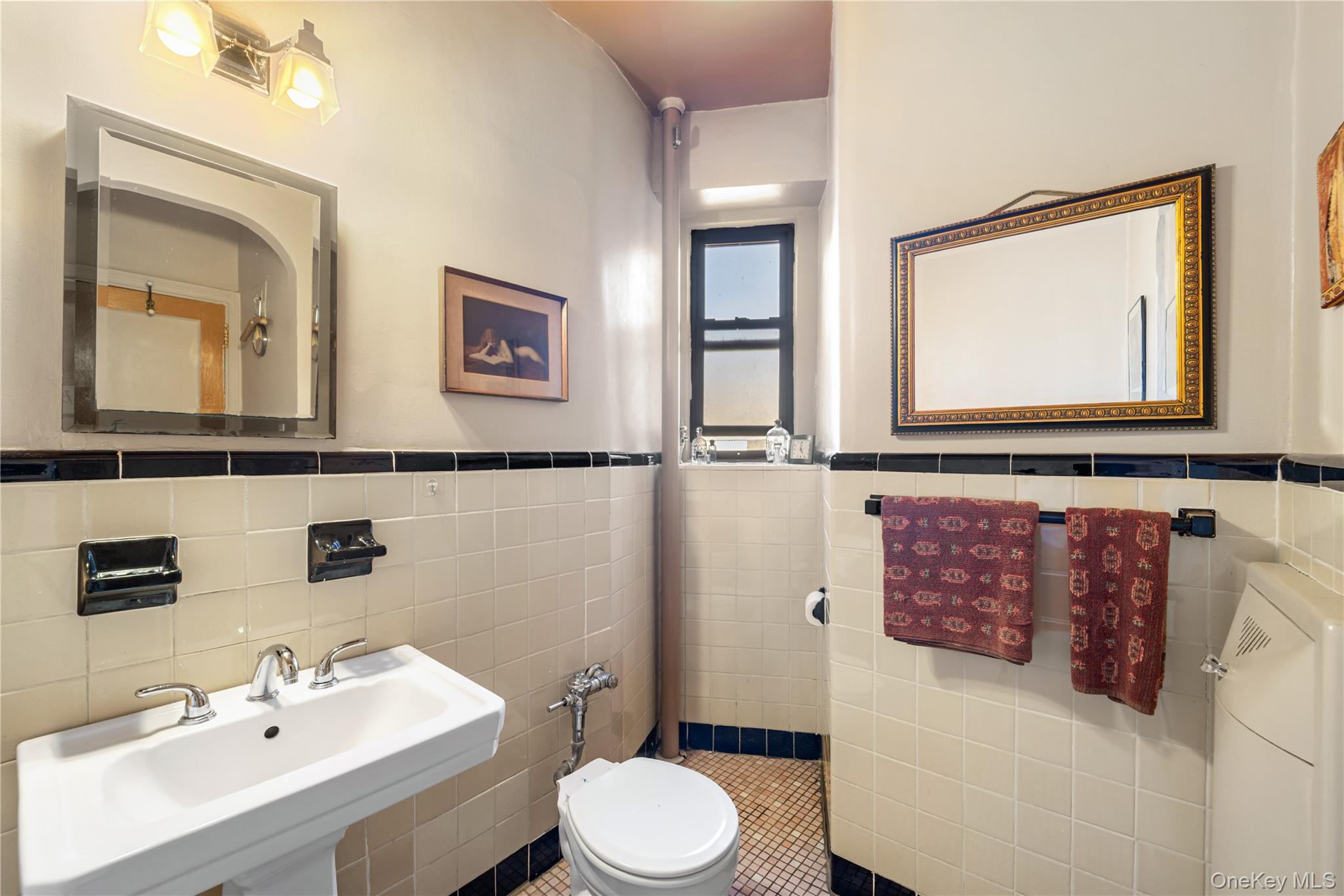 34-24 82nd Street 6n Property Photo 7