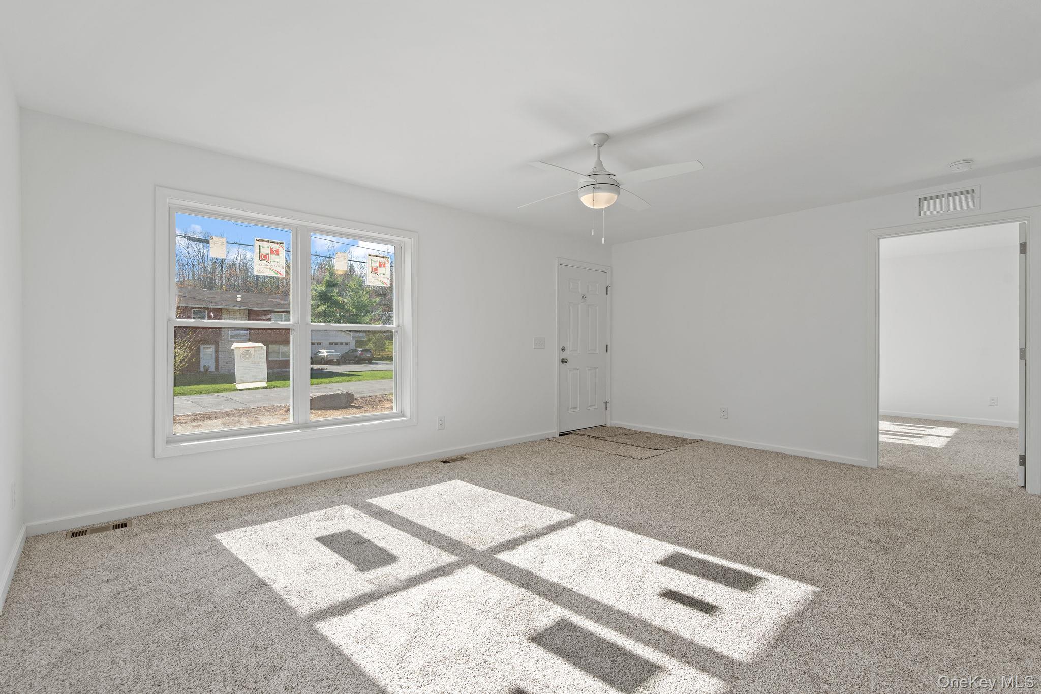 165 Park Avenue Property Photo 6