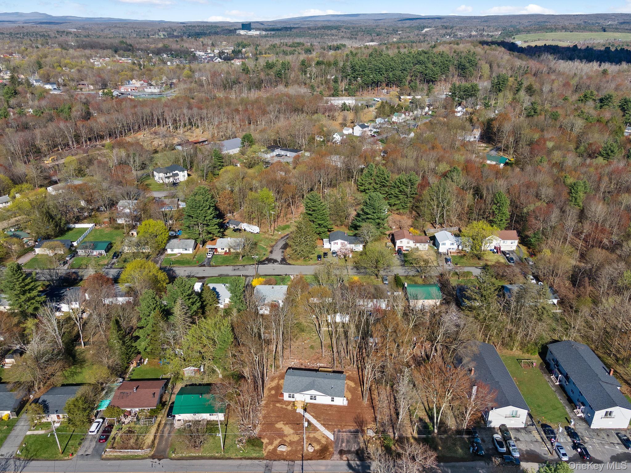 165 Park Avenue Property Photo 31