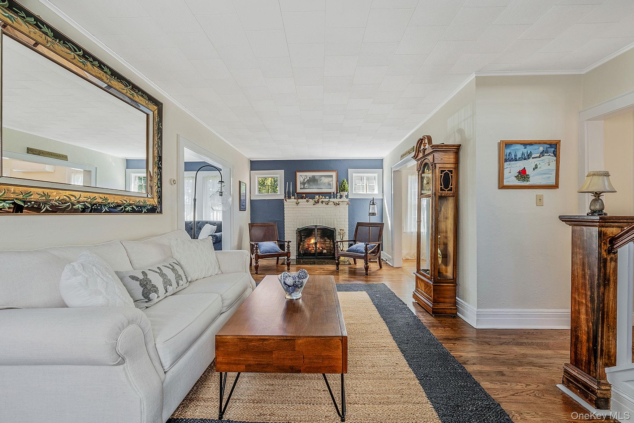 33 Harding Avenue Property Photo 6