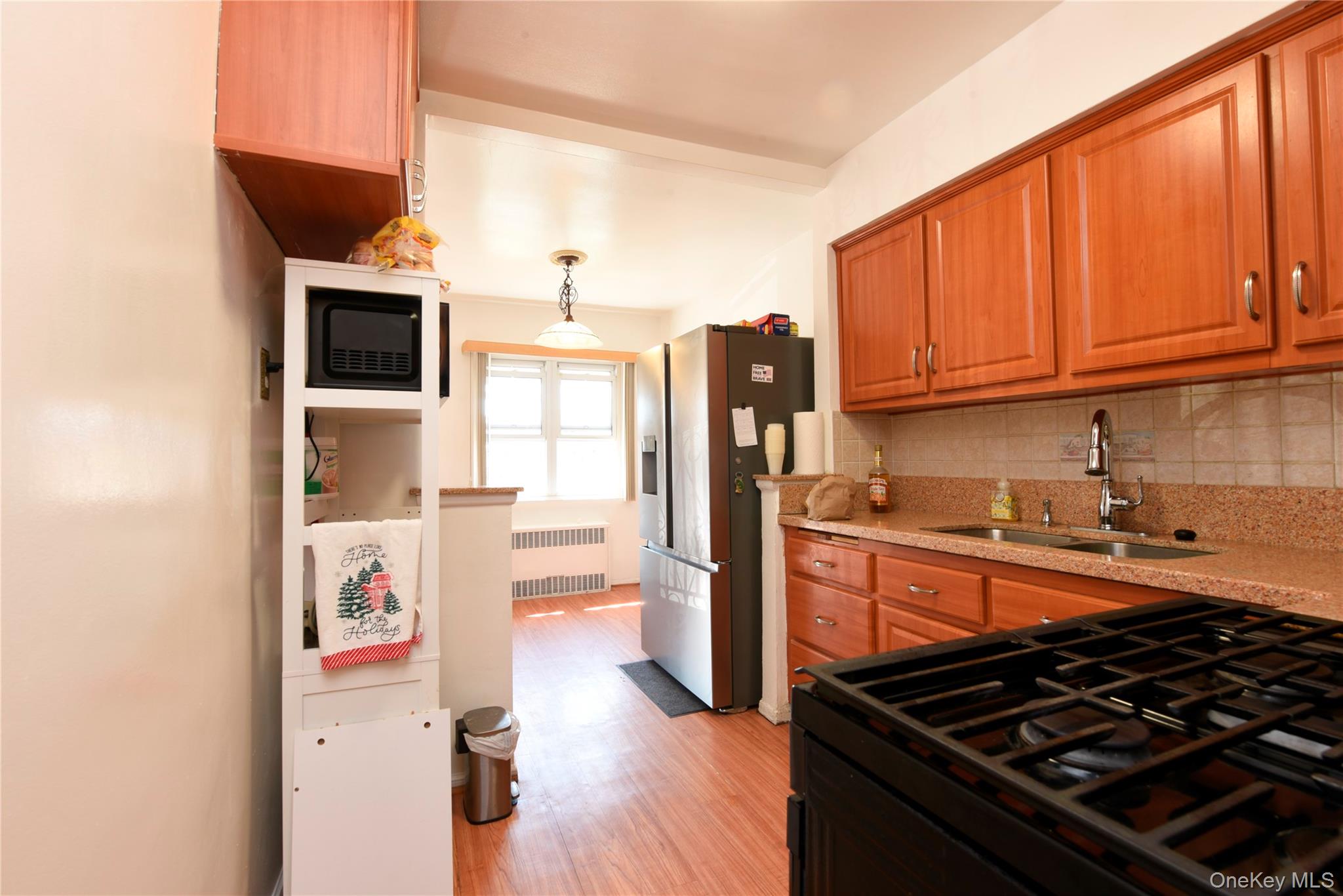 10107 Avenue L Property Photo 6