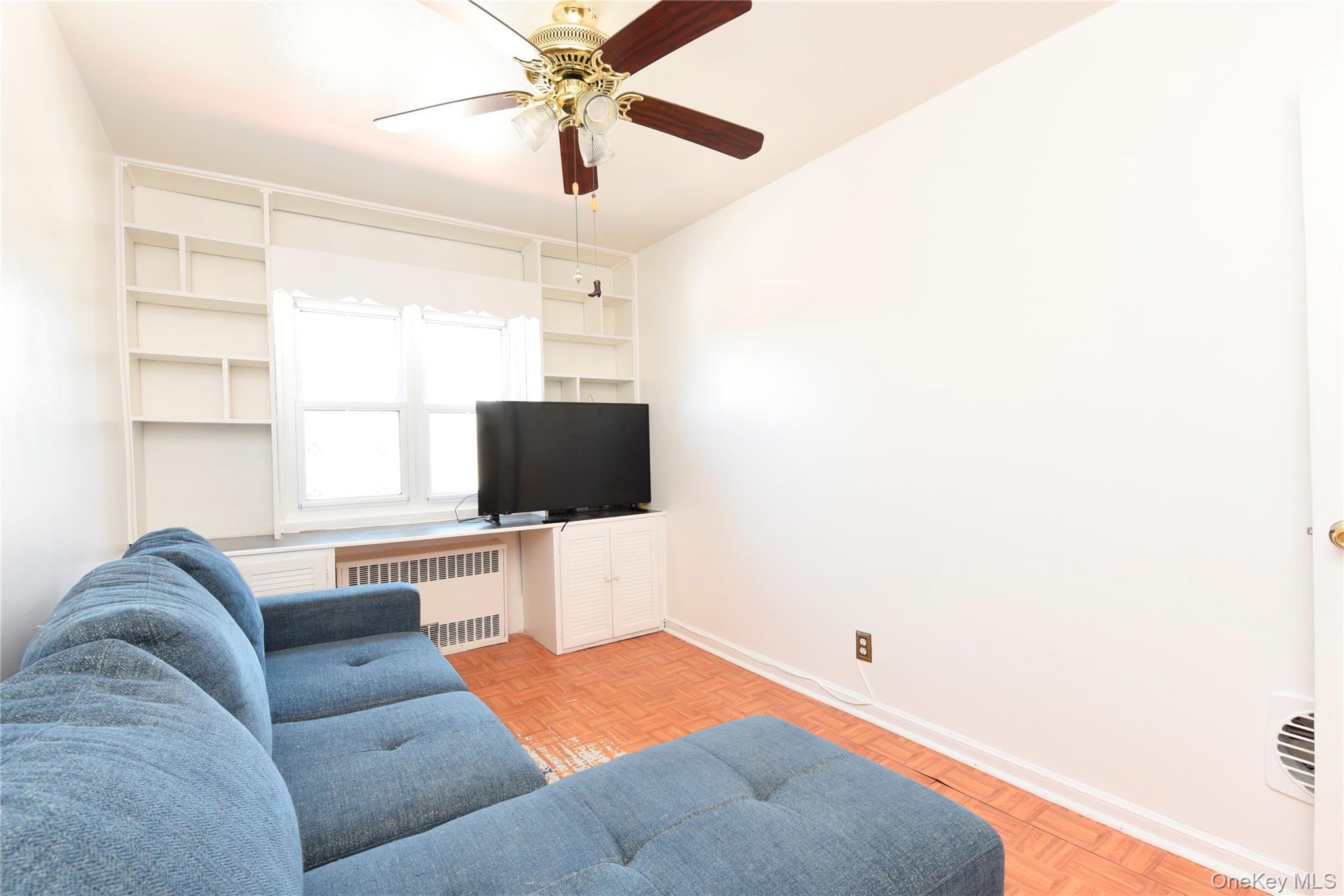 10107 Avenue L Property Photo 10