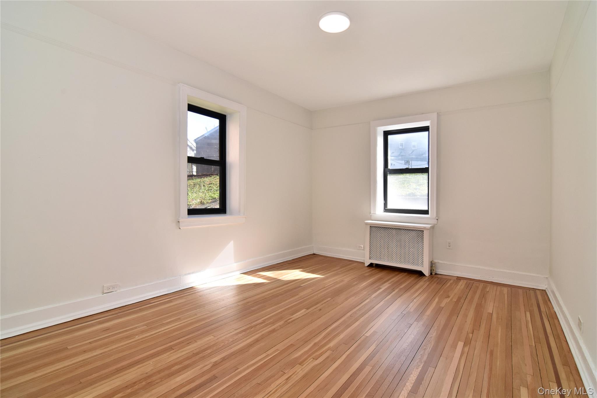 590 E 3rd Street Mk Property Photo 19