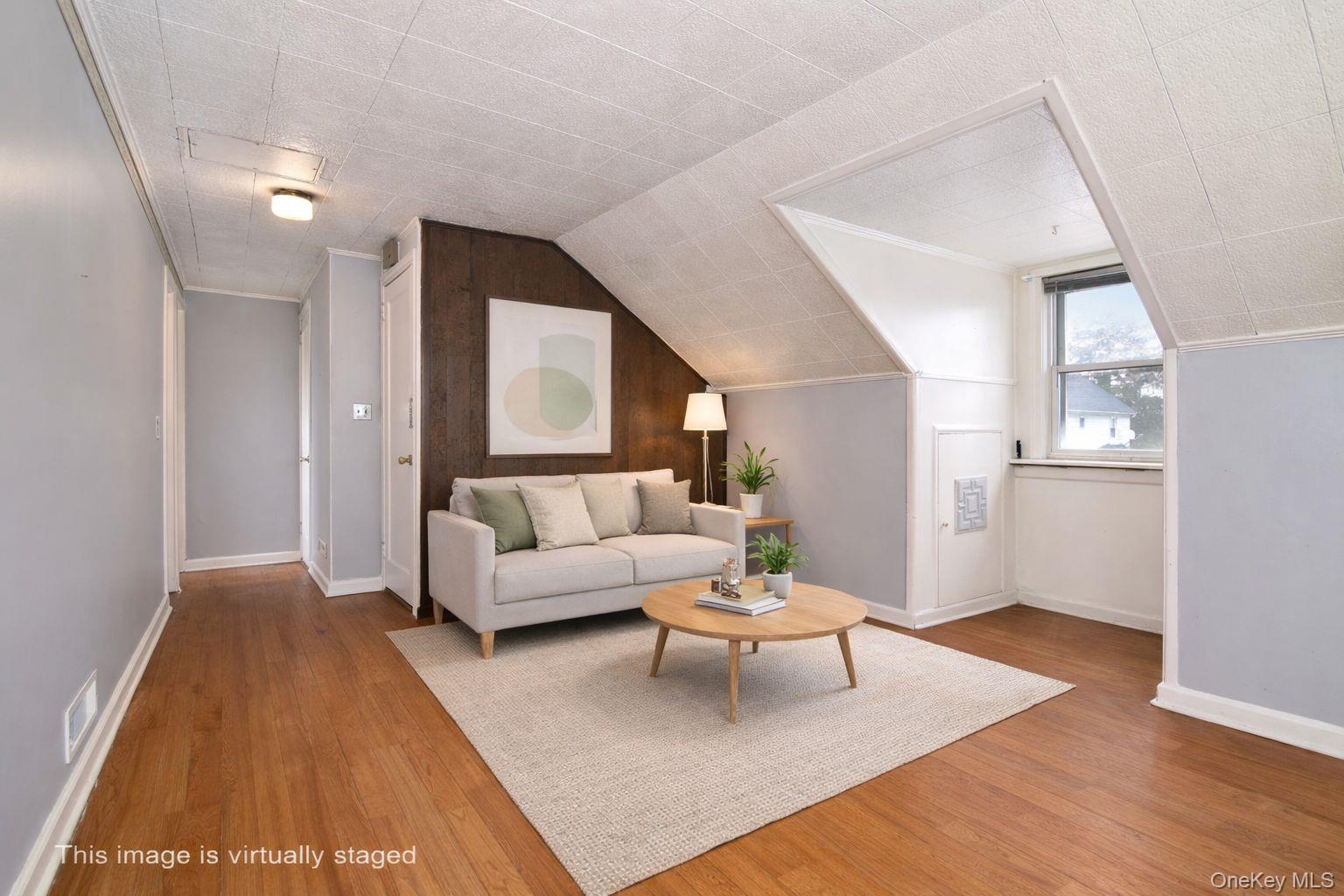 355 Upland Avenue Property Photo 18