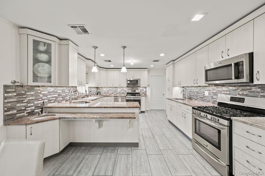 11 Wilsher Drive Property Photo 15