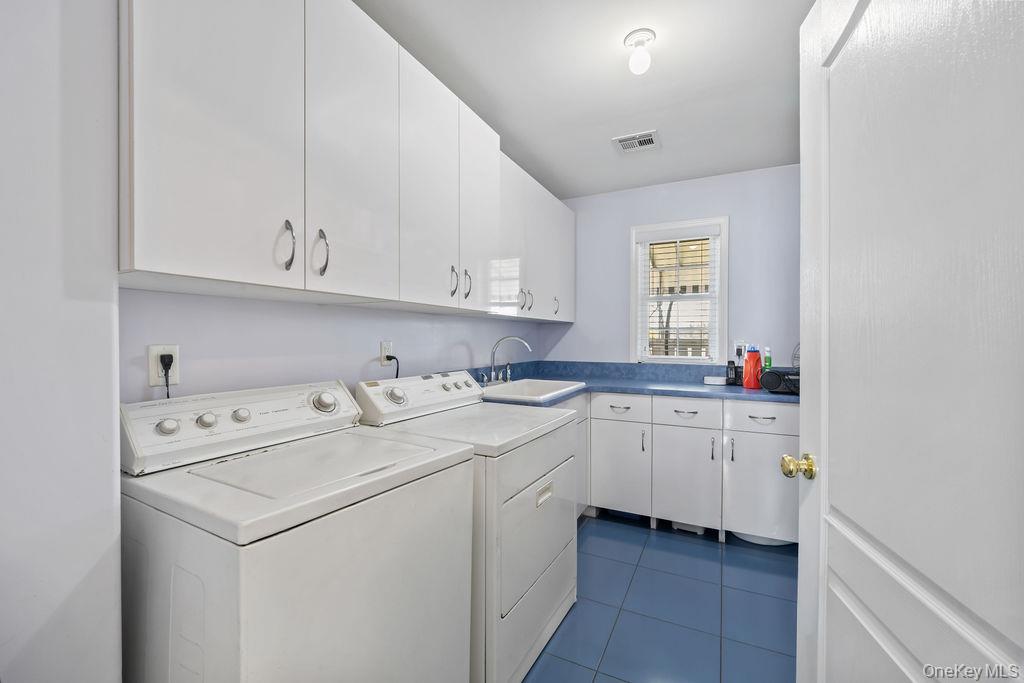 11 Wilsher Drive Property Photo 40