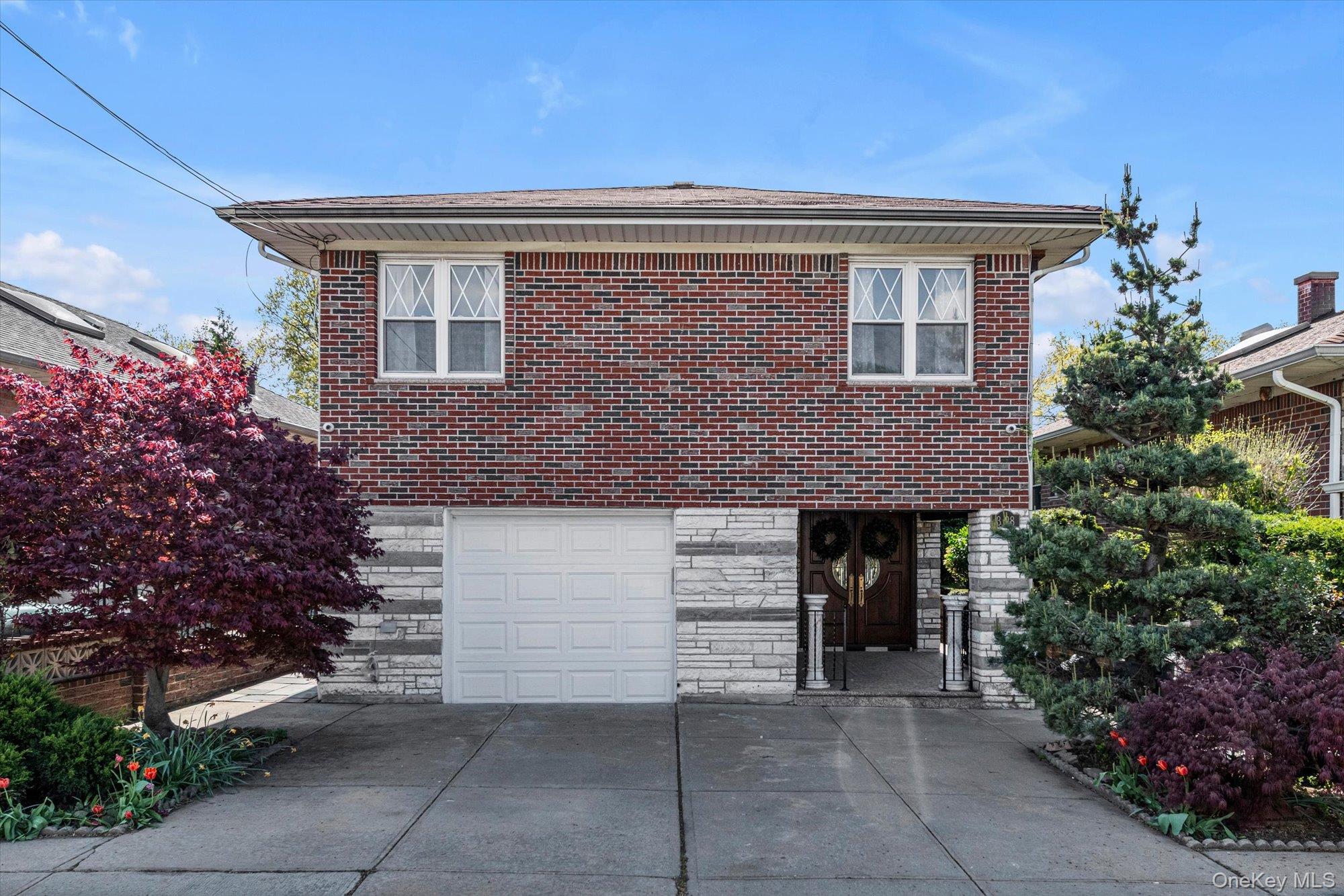 328 149th Place Property Photo 1