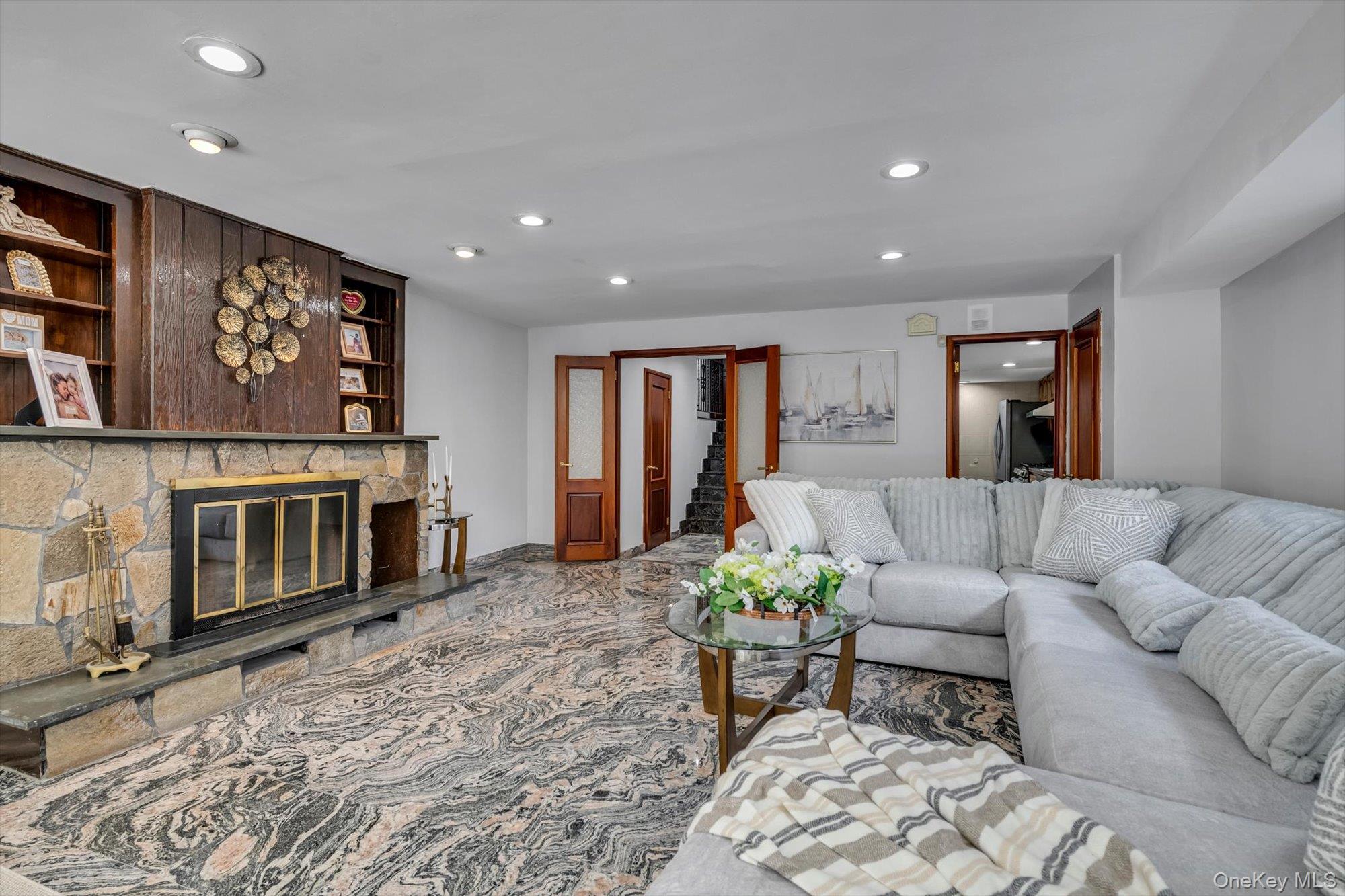 328 149th Place Property Photo 3