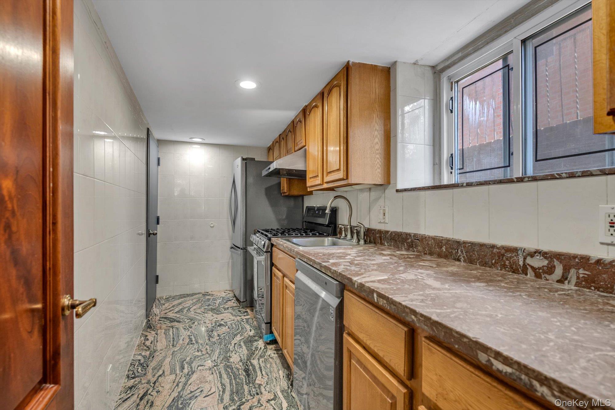 328 149th Place Property Photo 4