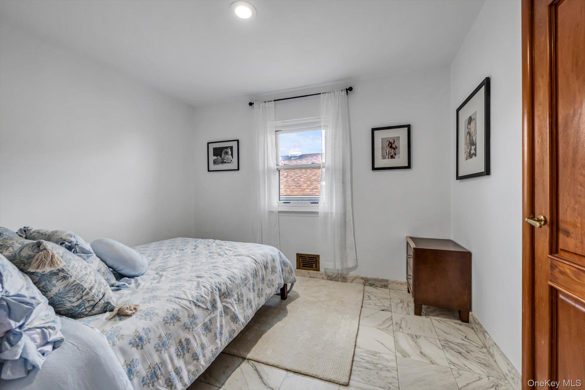 328 149th Place Property Photo 15