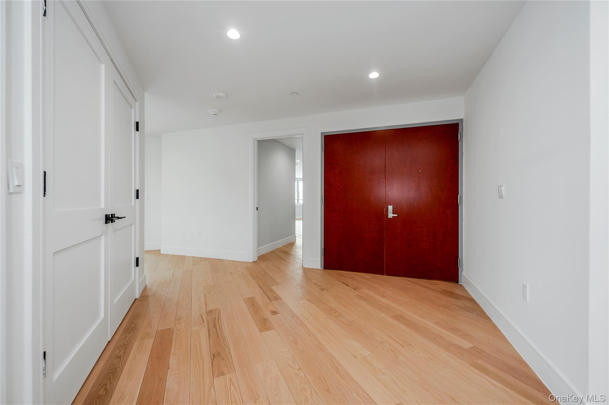 50 W Broadway 1001 Property Photo 9