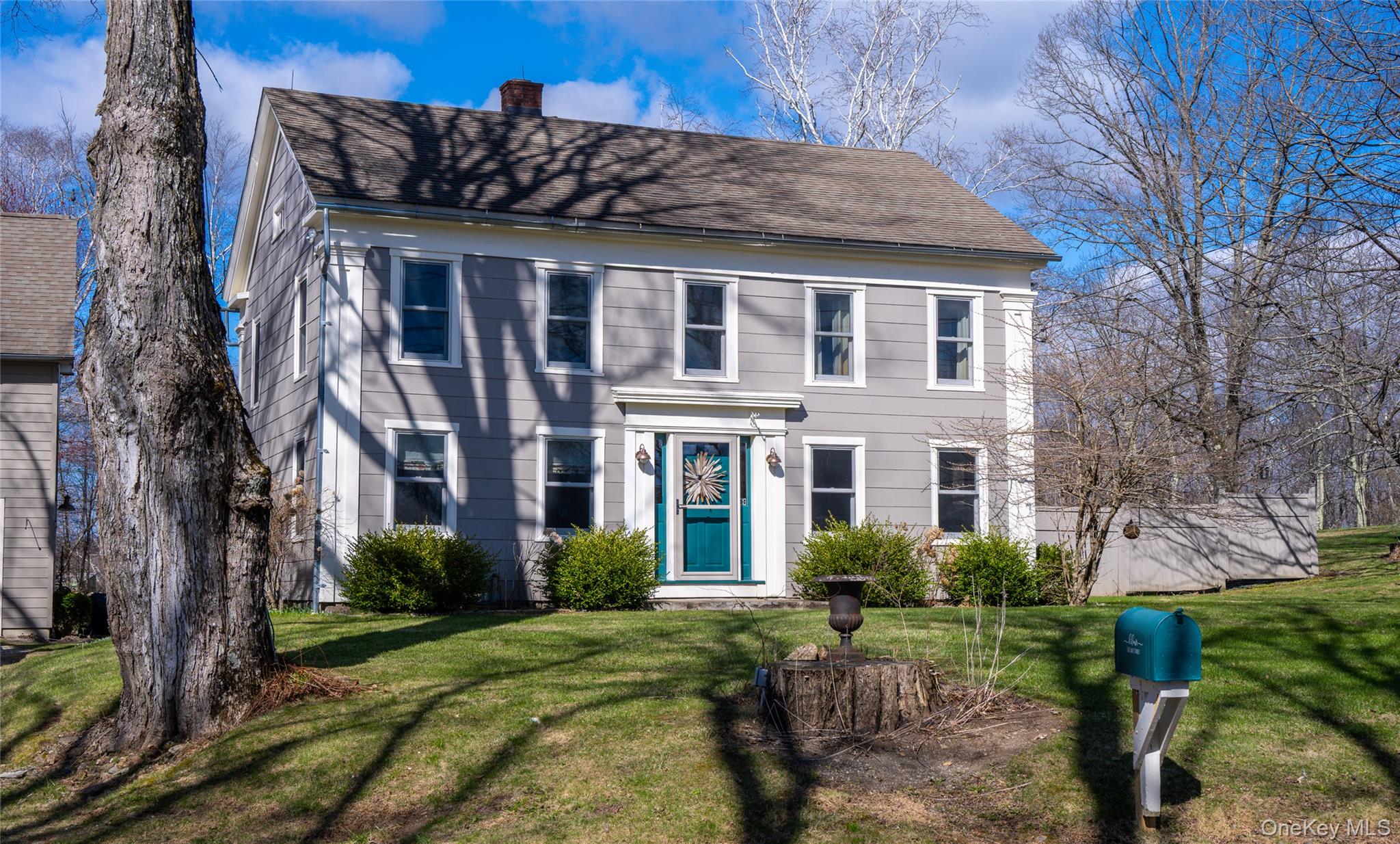 163 E Street Property Photo 1