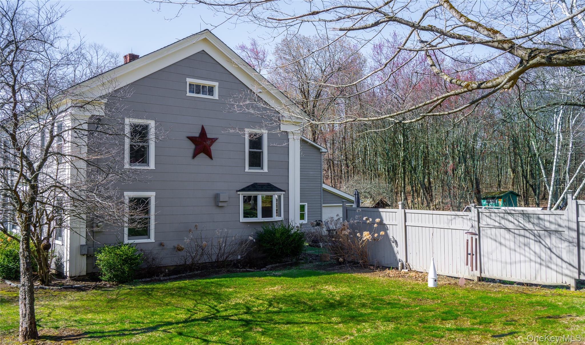 163 E Street Property Photo 9