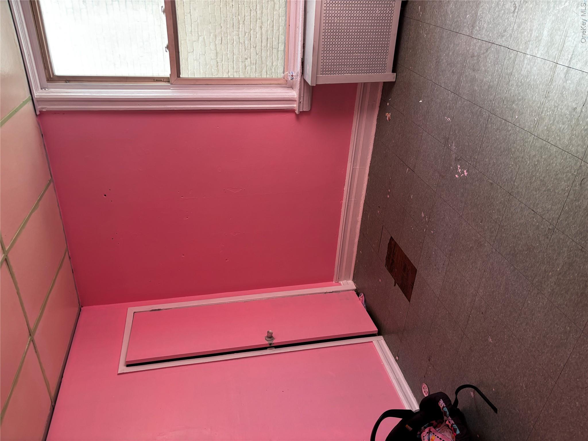 10426 104th Street Property Photo 2