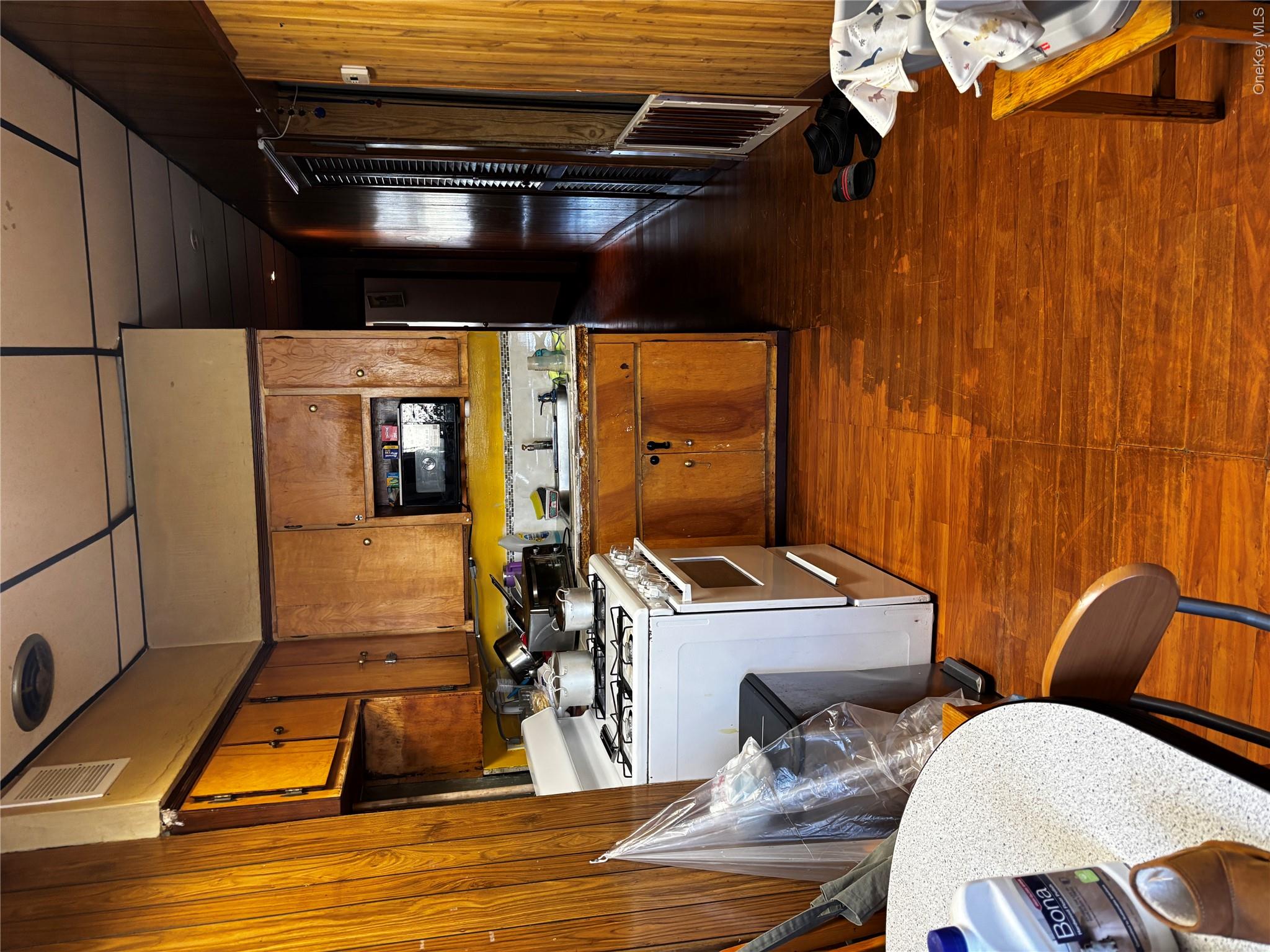 10426 104th Street Property Photo 7