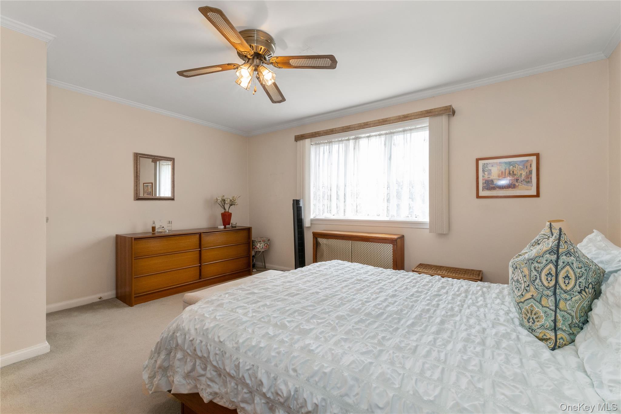 61-09 77th Street Property Photo 12
