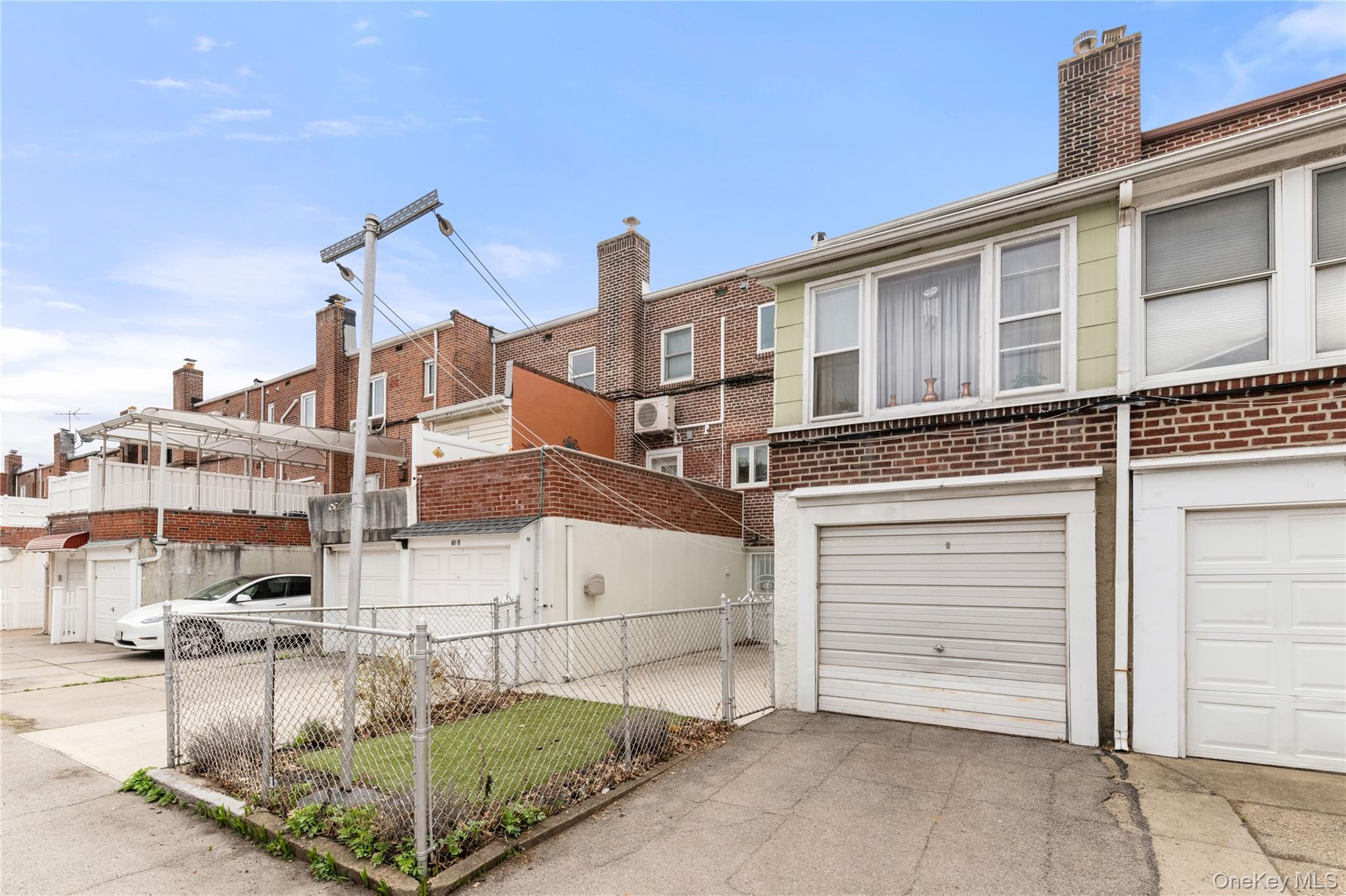 61-09 77th Street Property Photo 18