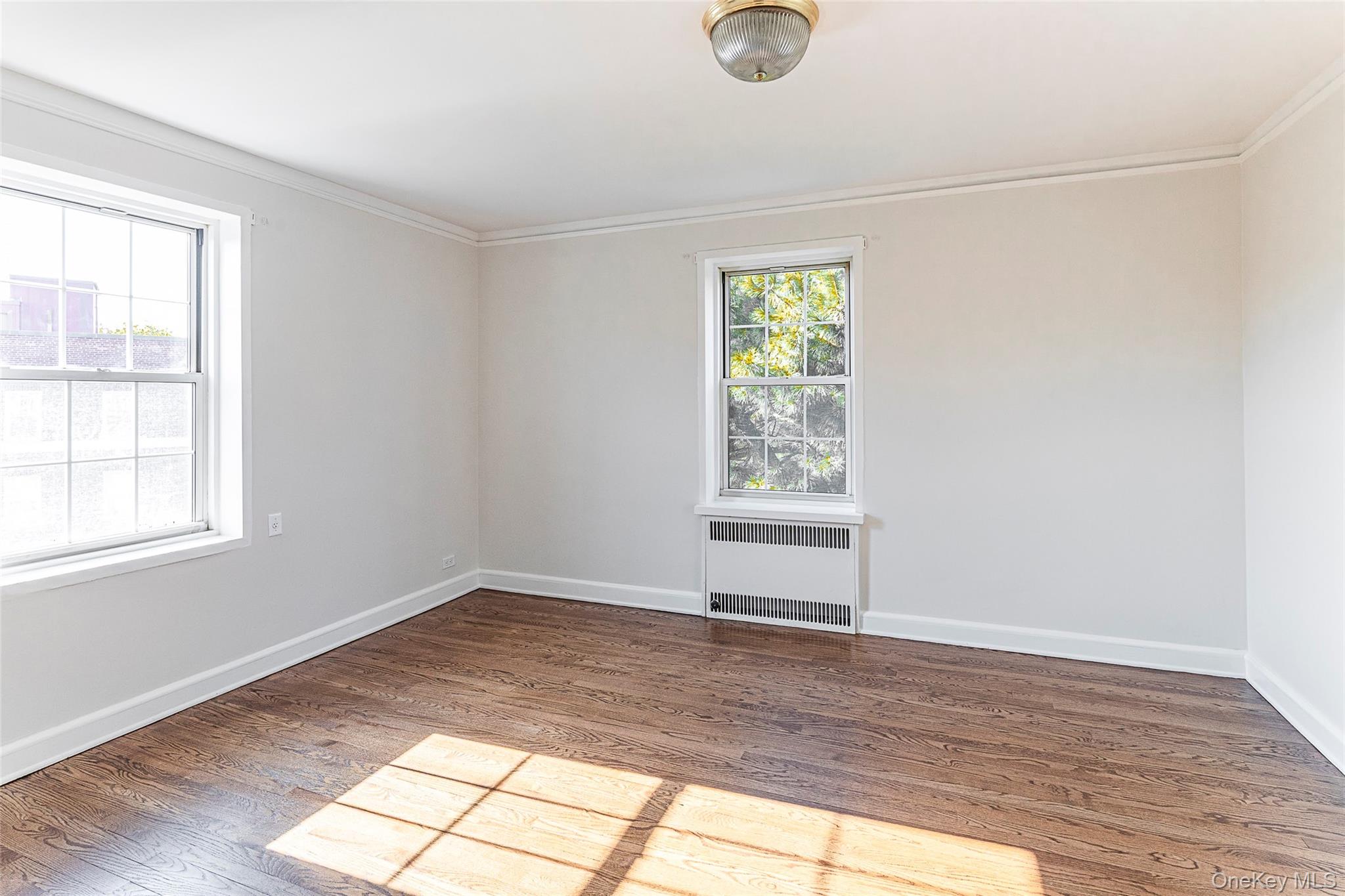 6 Midland Gardens 4b Property Photo 6