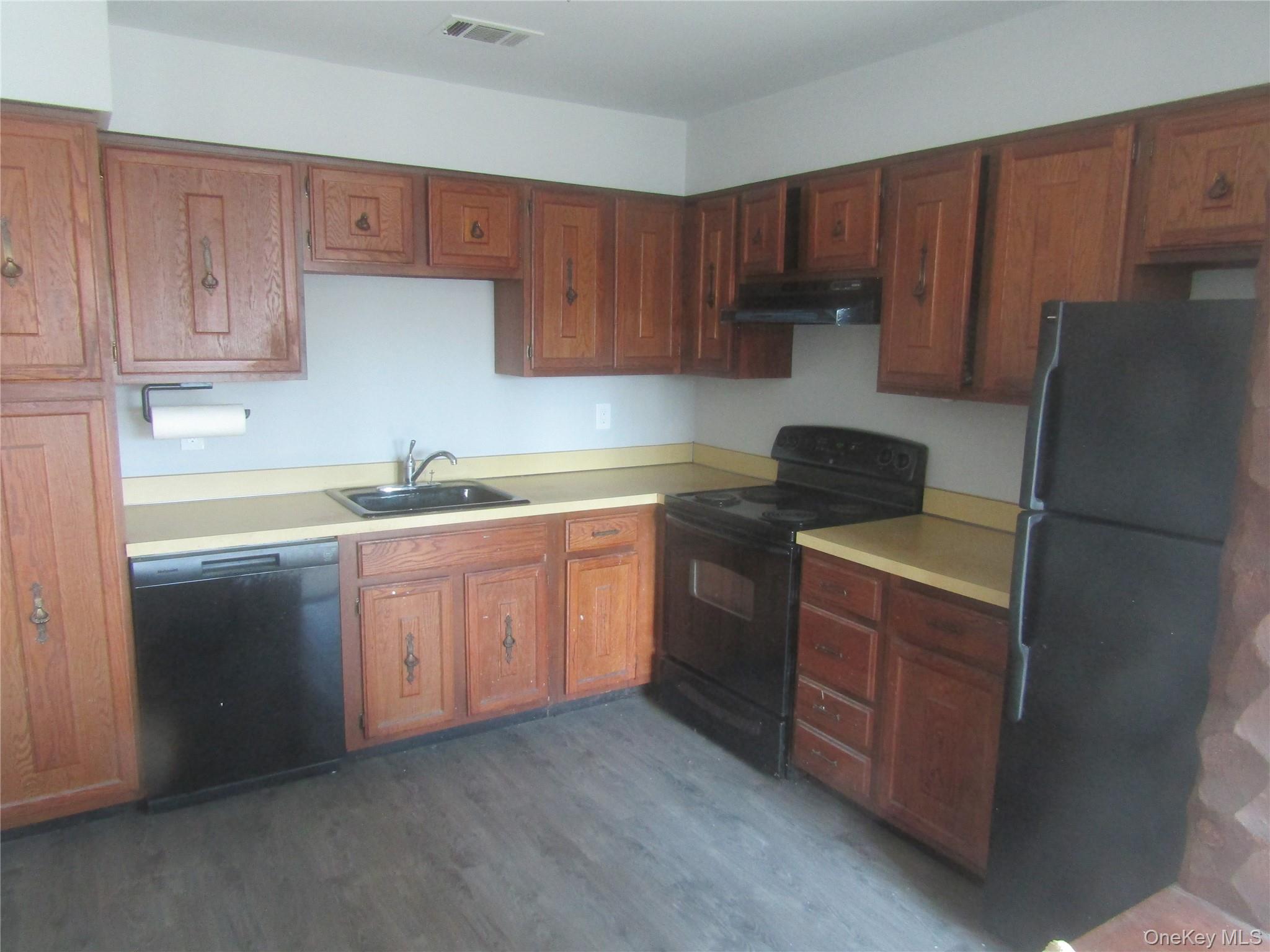 175 Main Avenue 156 Property Photo 9