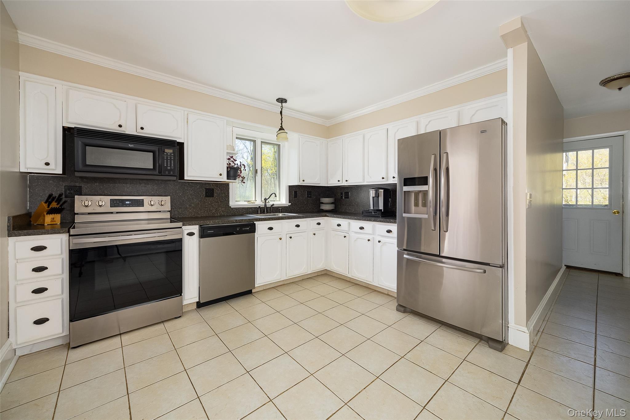 126 E Fallkill Road Property Photo 6