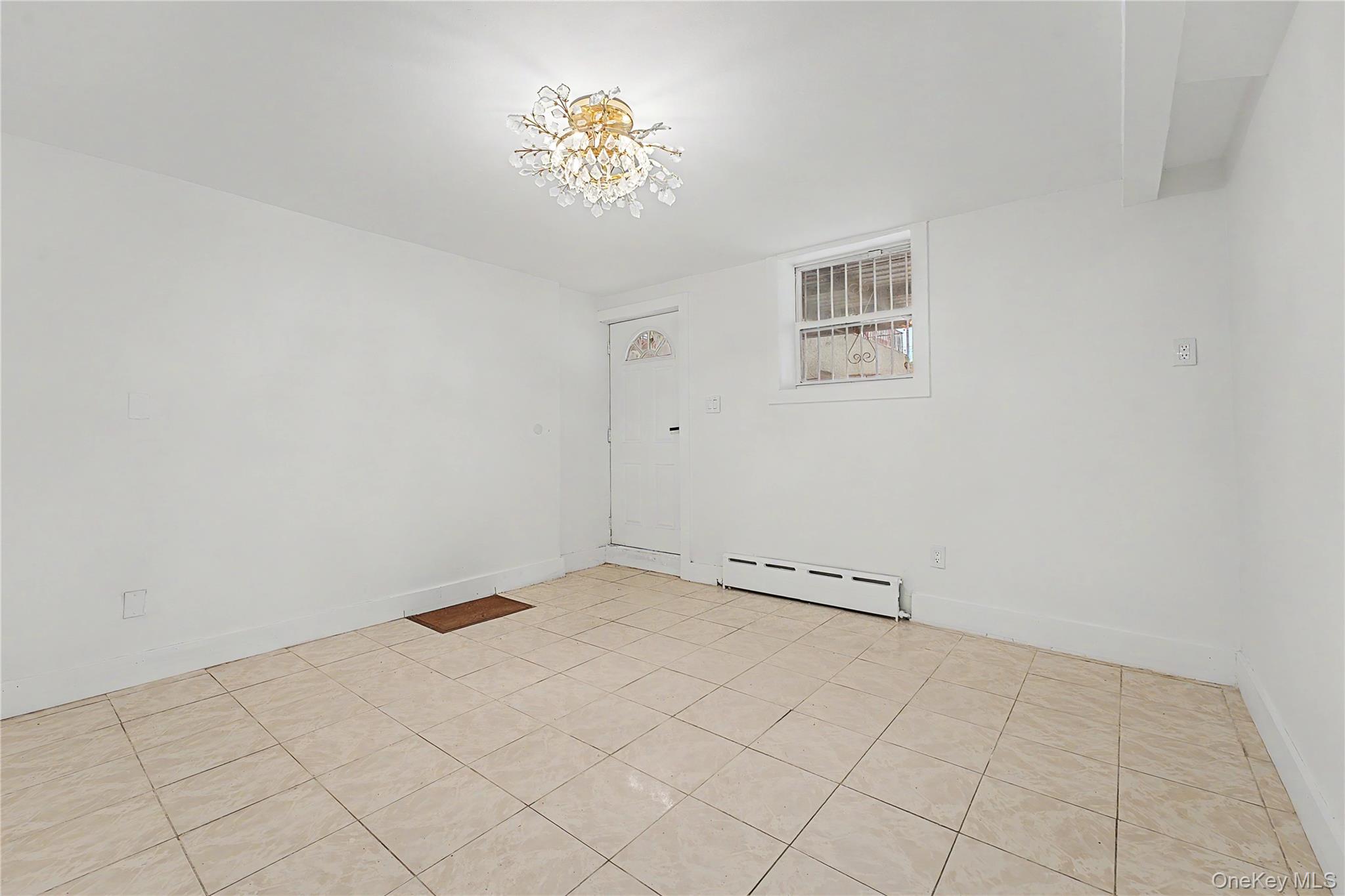 879 E 57th Street Property Photo 9