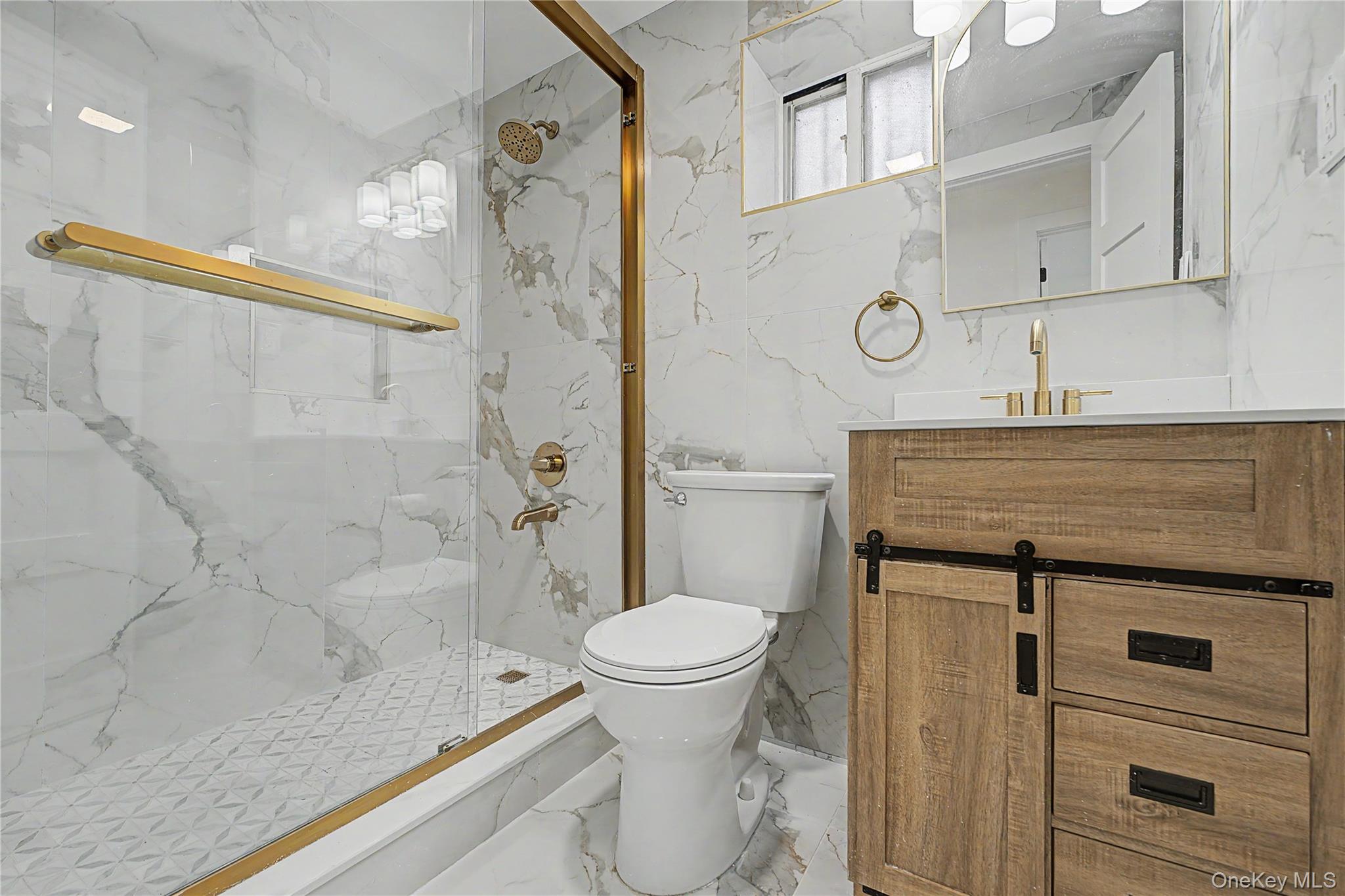 879 E 57th Street Property Photo 11