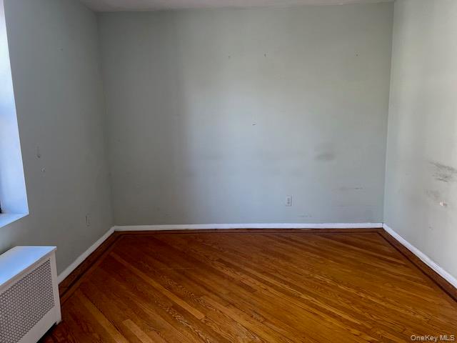 2 Marine Avenue 2b Property Photo 13