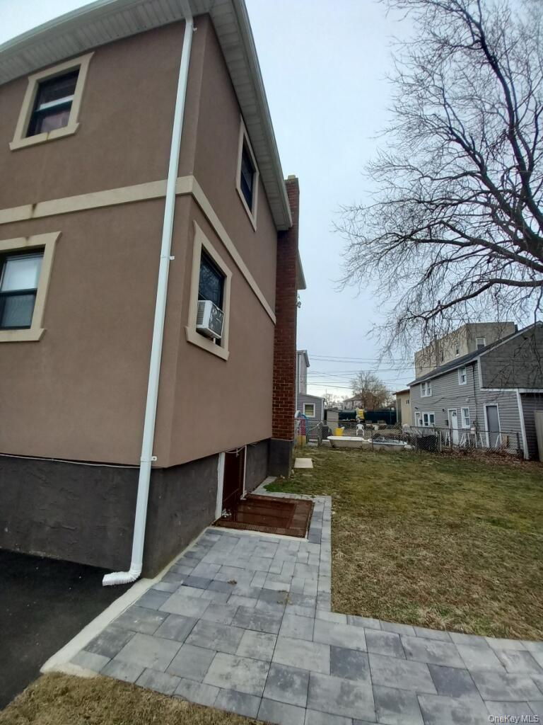 13 Clinton Avenue Property Photo 9