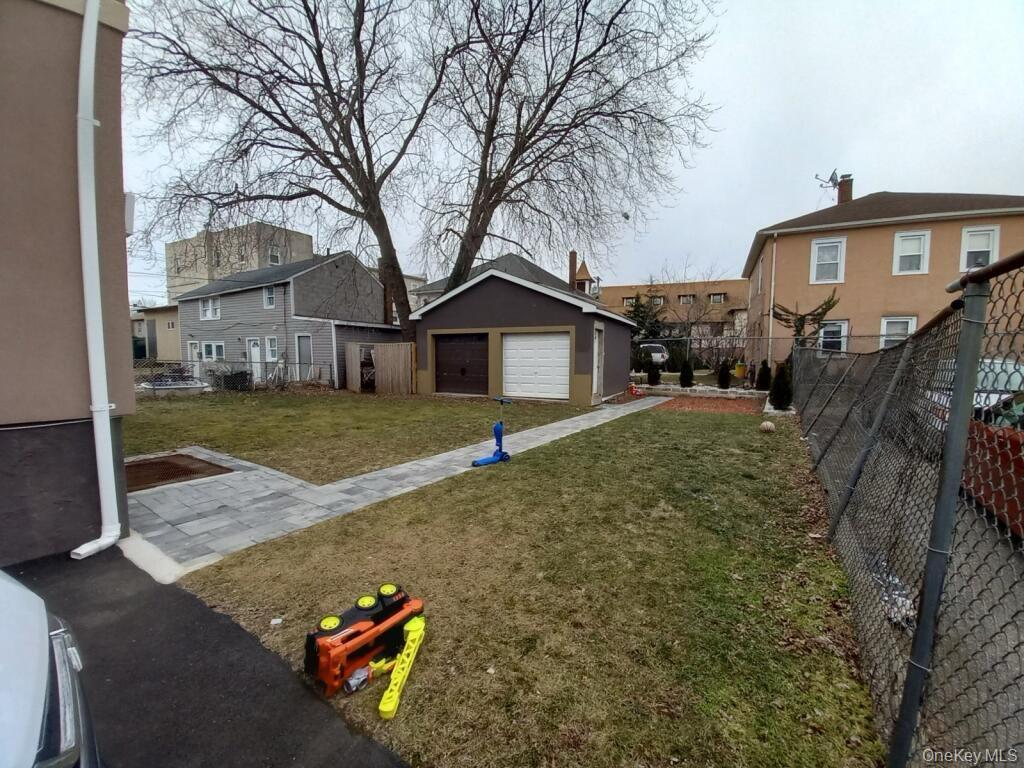 13 Clinton Avenue Property Photo 10