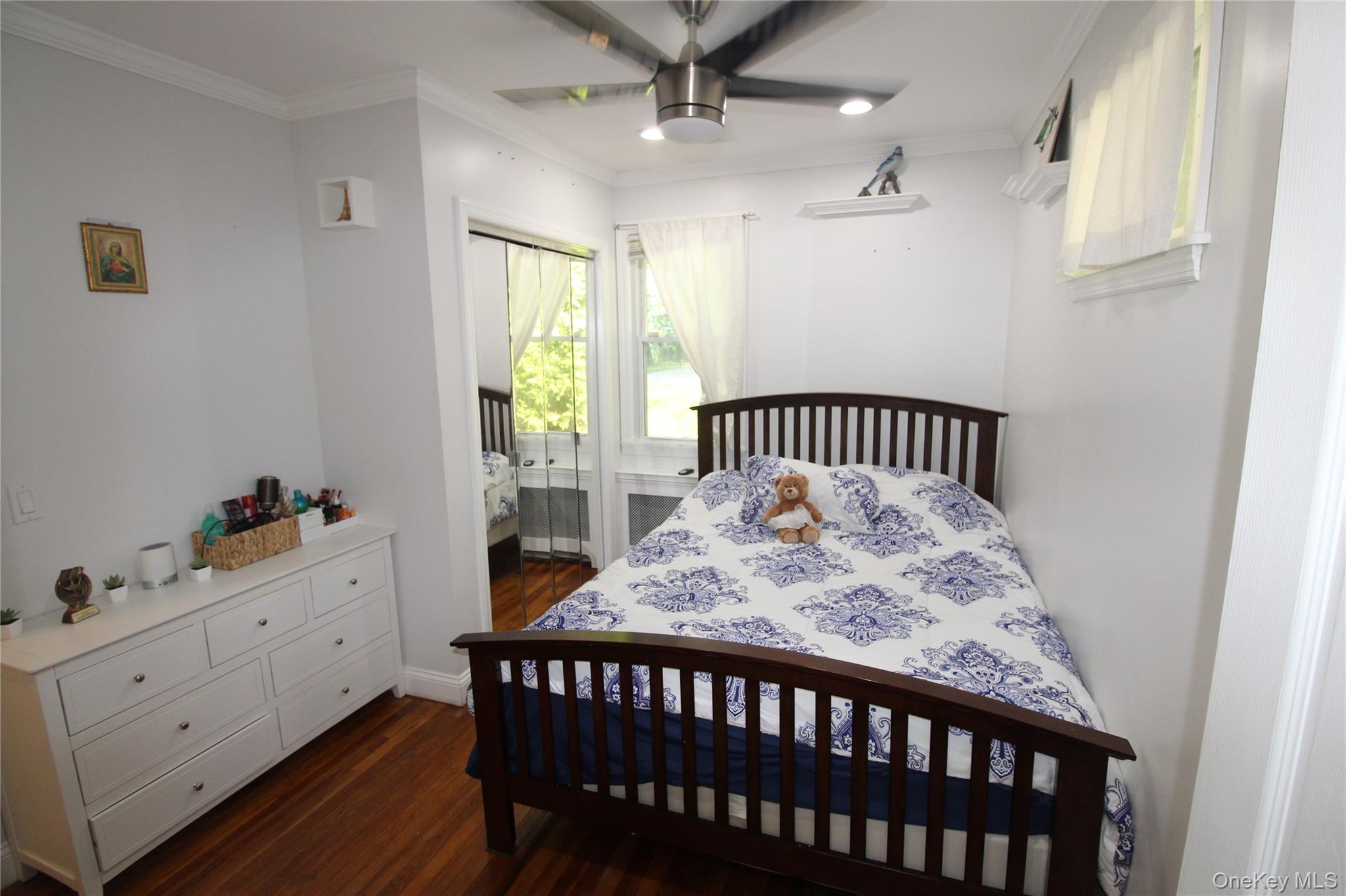 650 Warren Avenue Property Photo 13