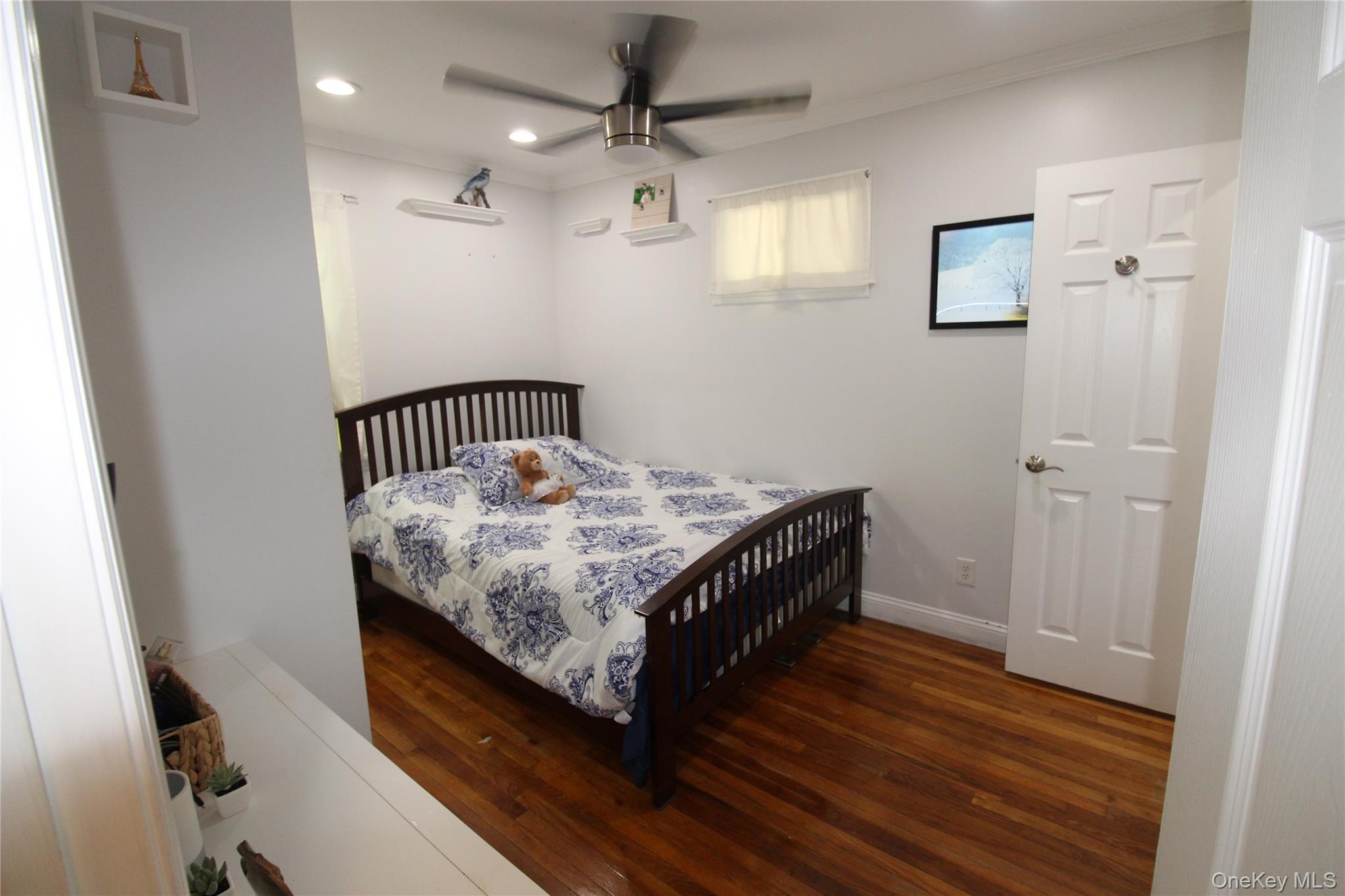 650 Warren Avenue Property Photo 14