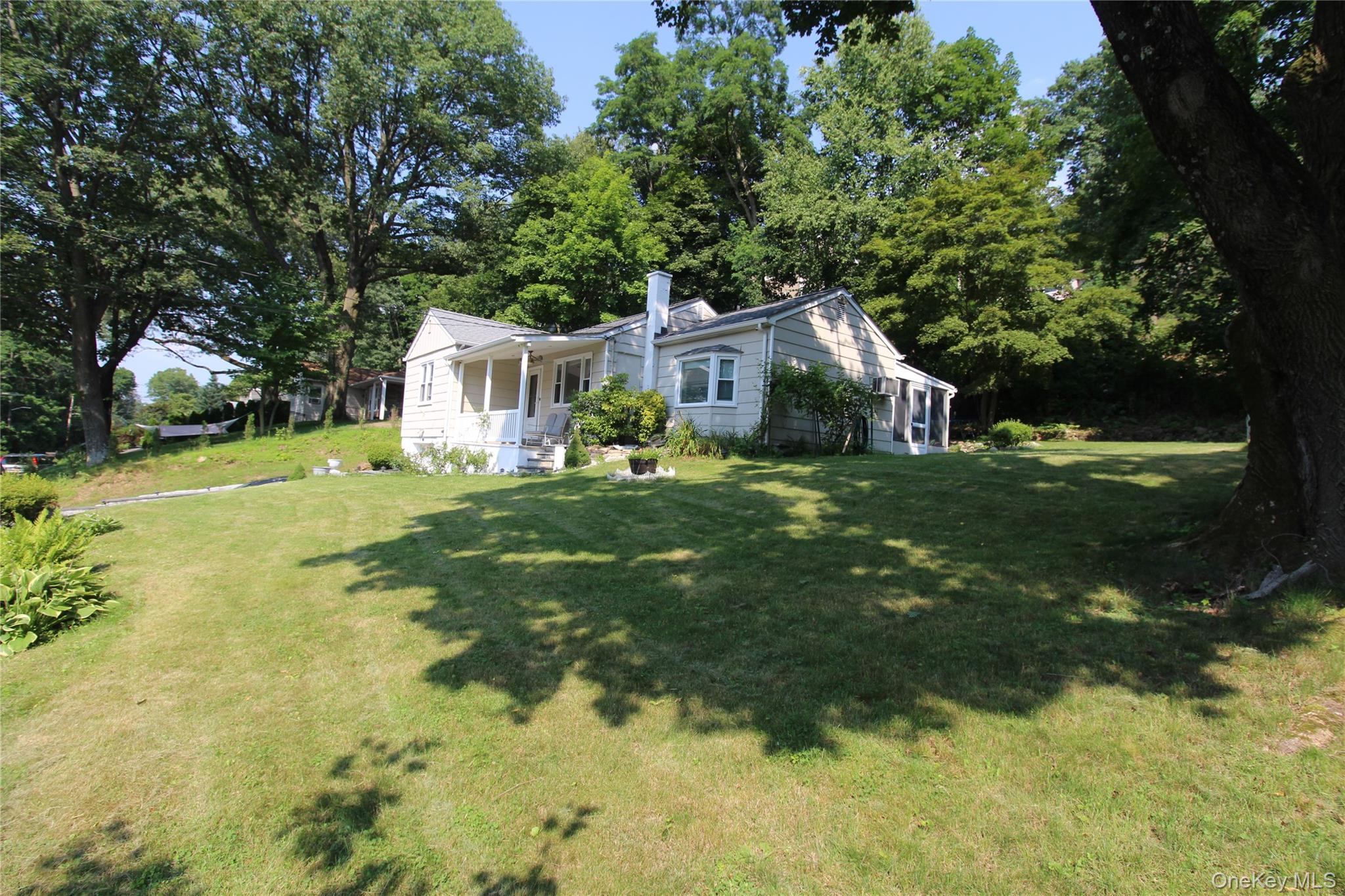 650 Warren Avenue Property Photo 21