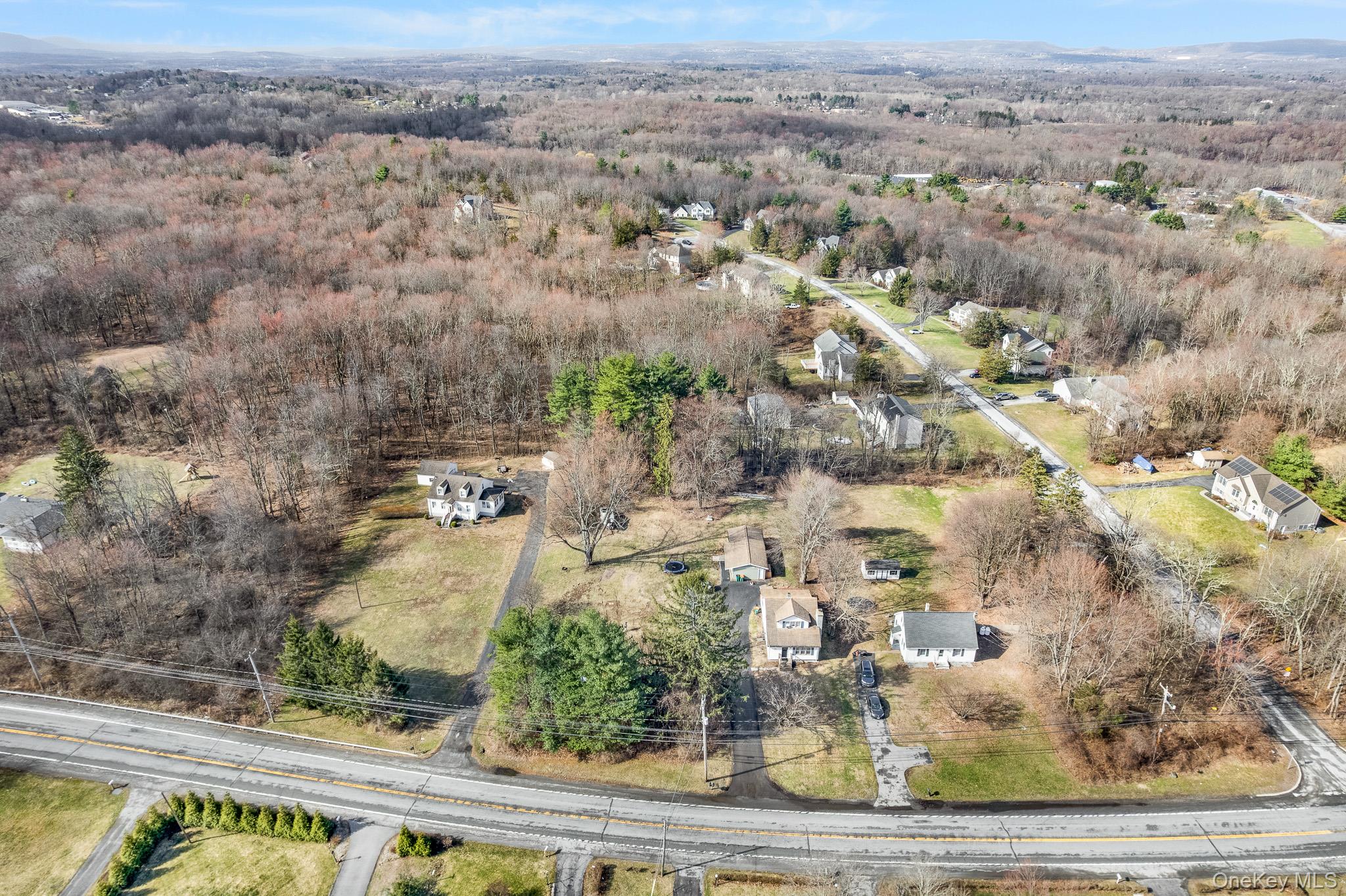 596-598 Freedom Plains Road Property Photo 7