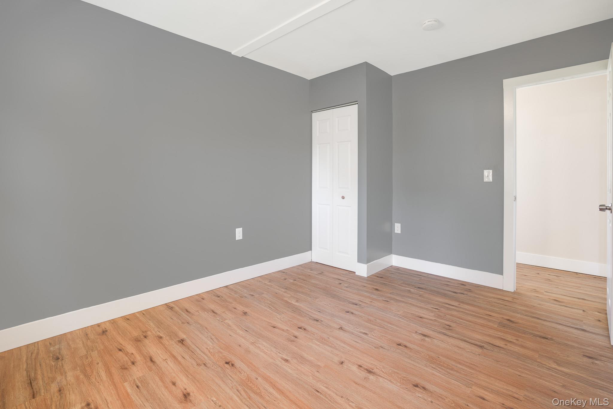 596-598 Freedom Plains Road Property Photo 34