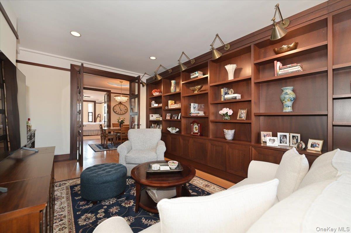 8 Barstow Road 7-c Property Photo 6