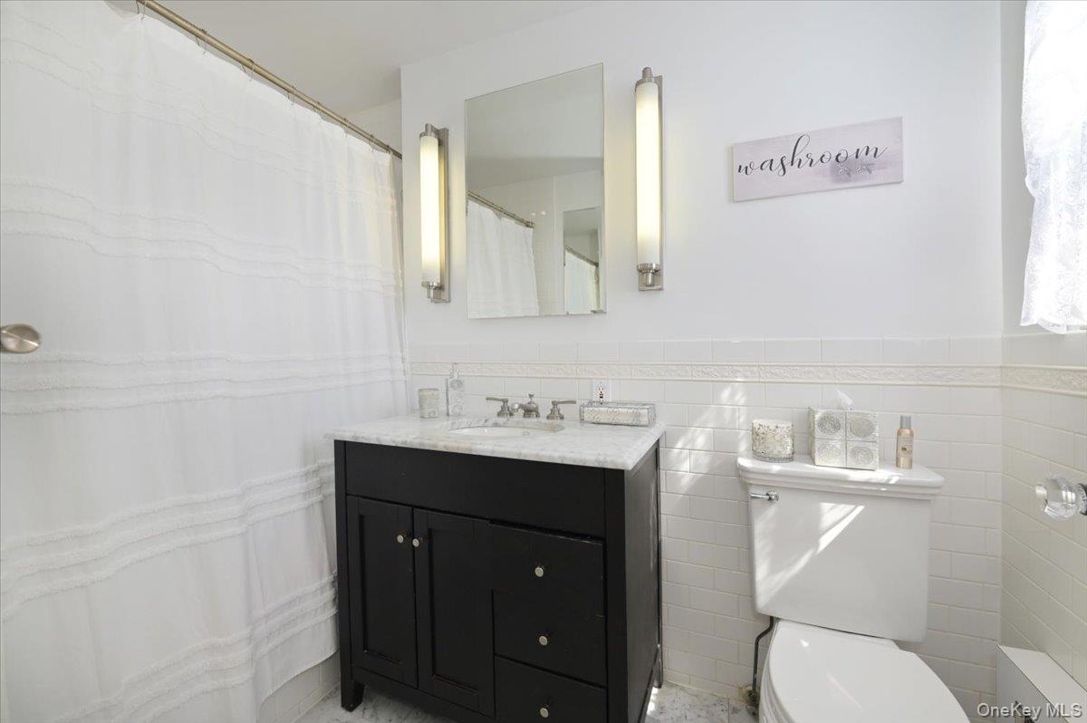 8 Barstow Road 7-c Property Photo 13