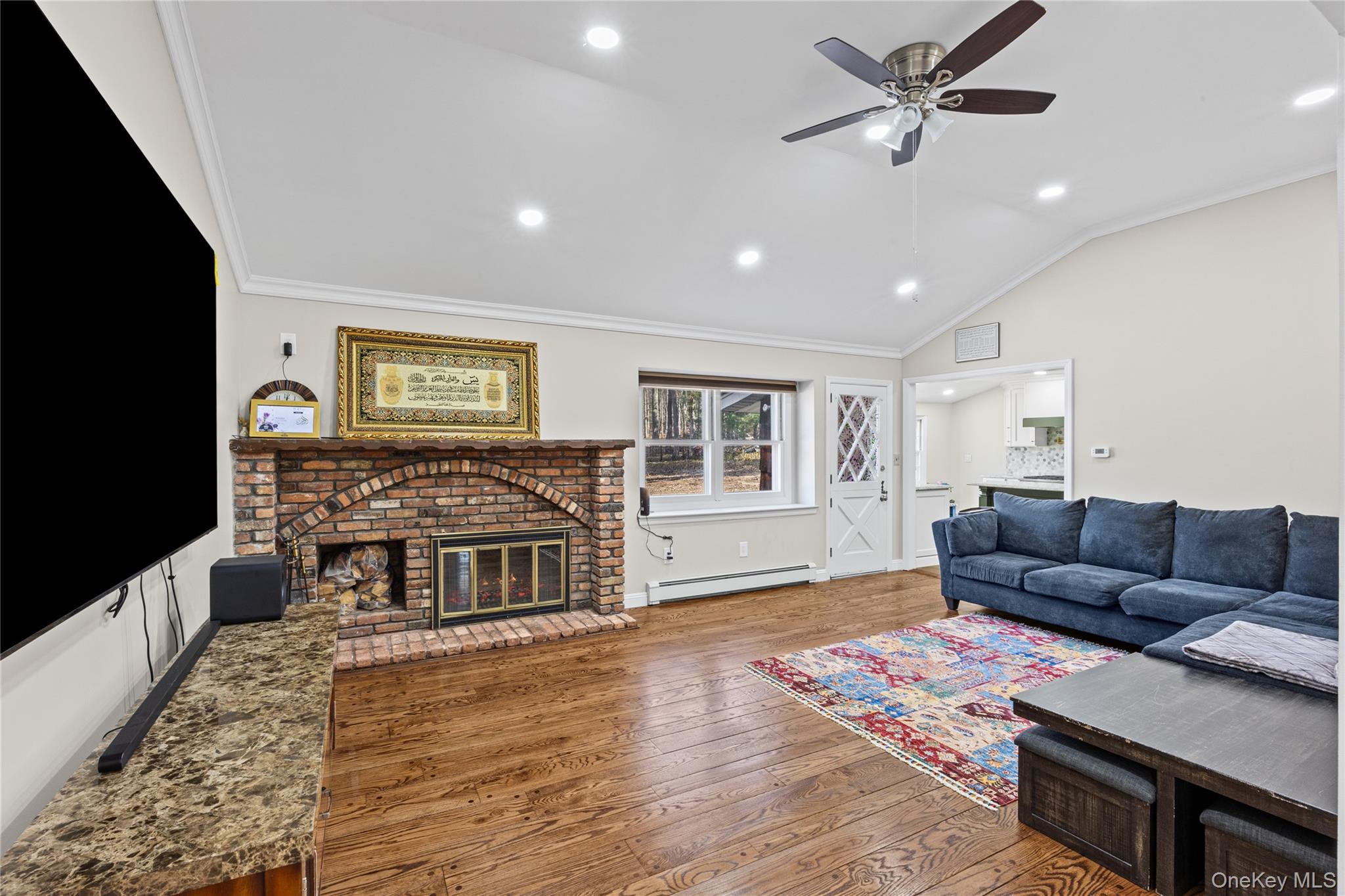 9 Weaver Lane Property Photo 12