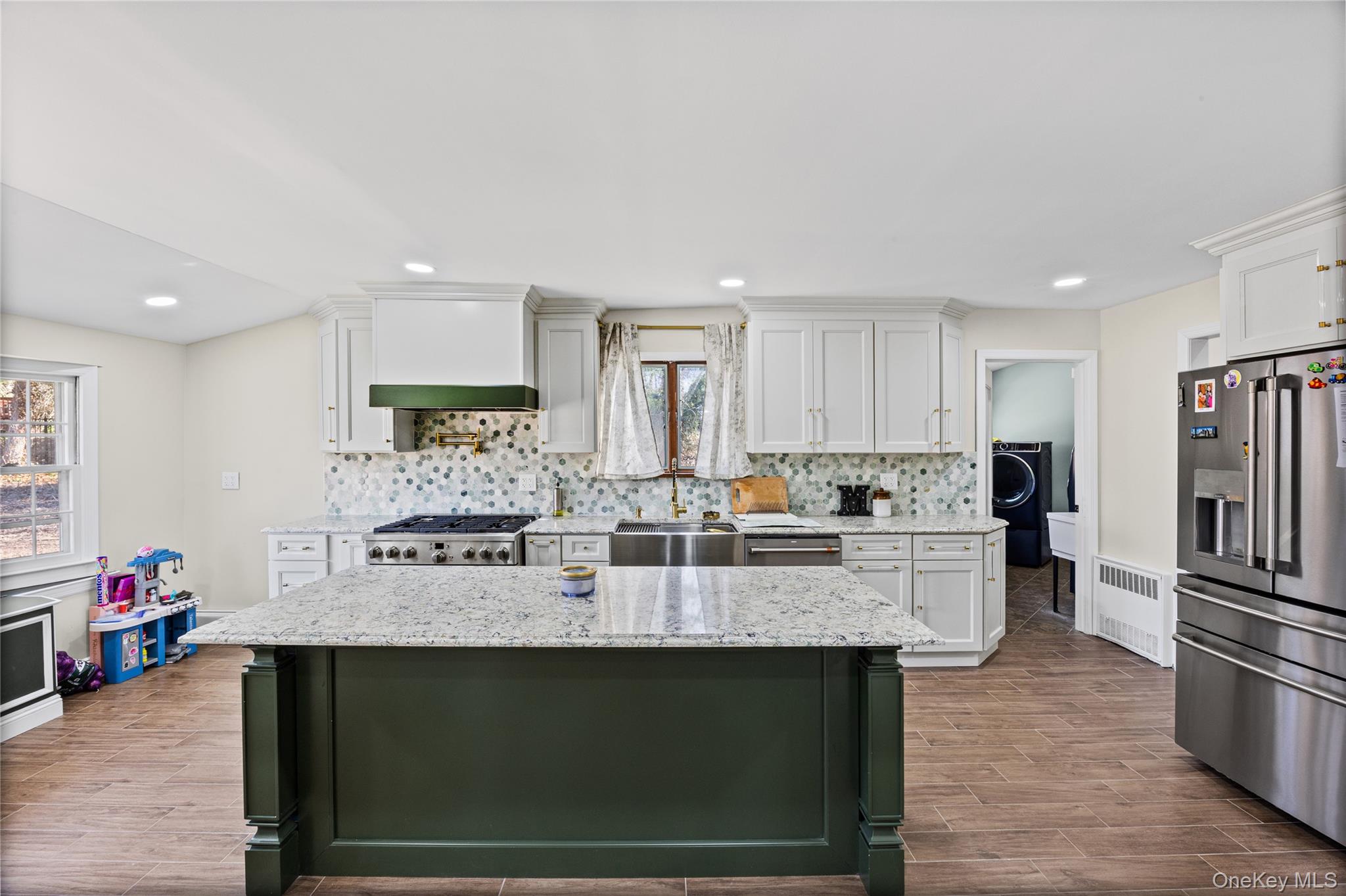 9 Weaver Lane Property Photo 16