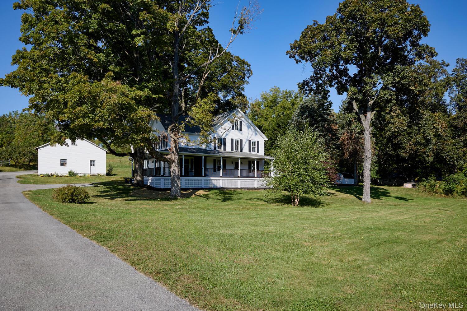 949 Freedom Road Property Photo 4