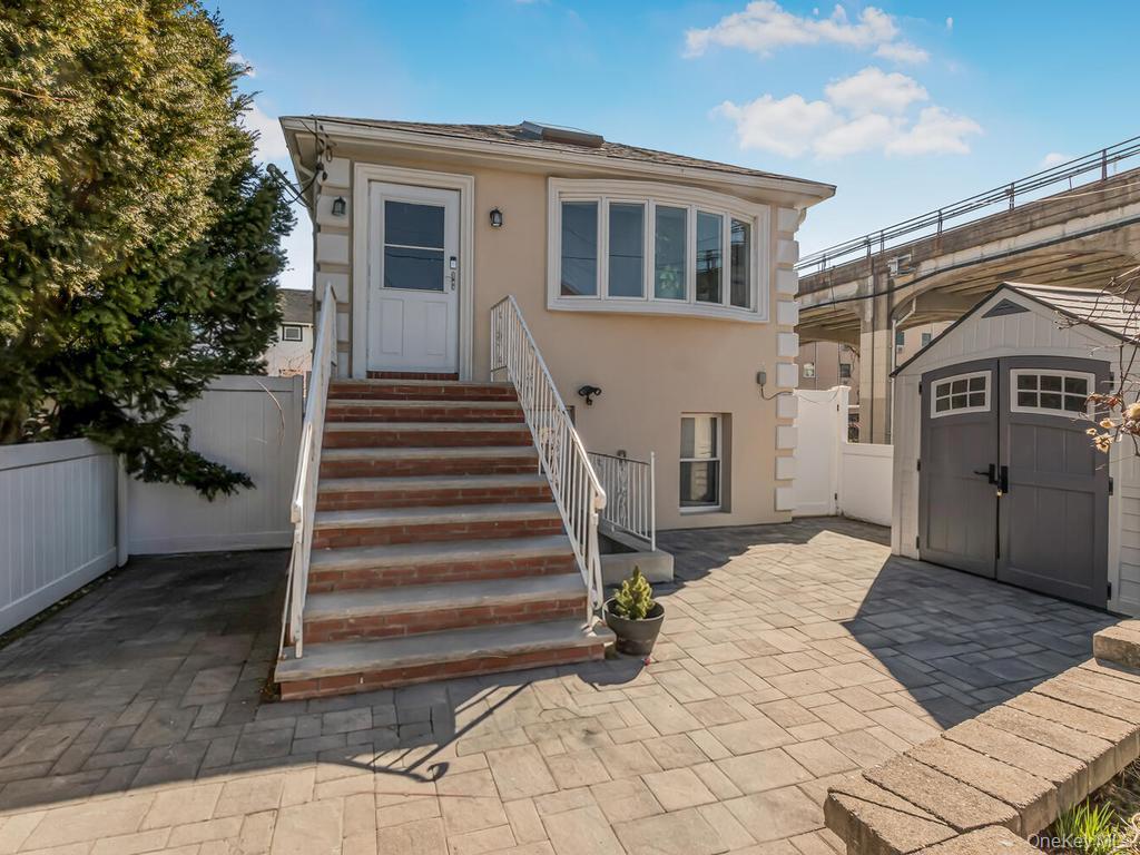 304 Beach 91st Street Property Photo 1