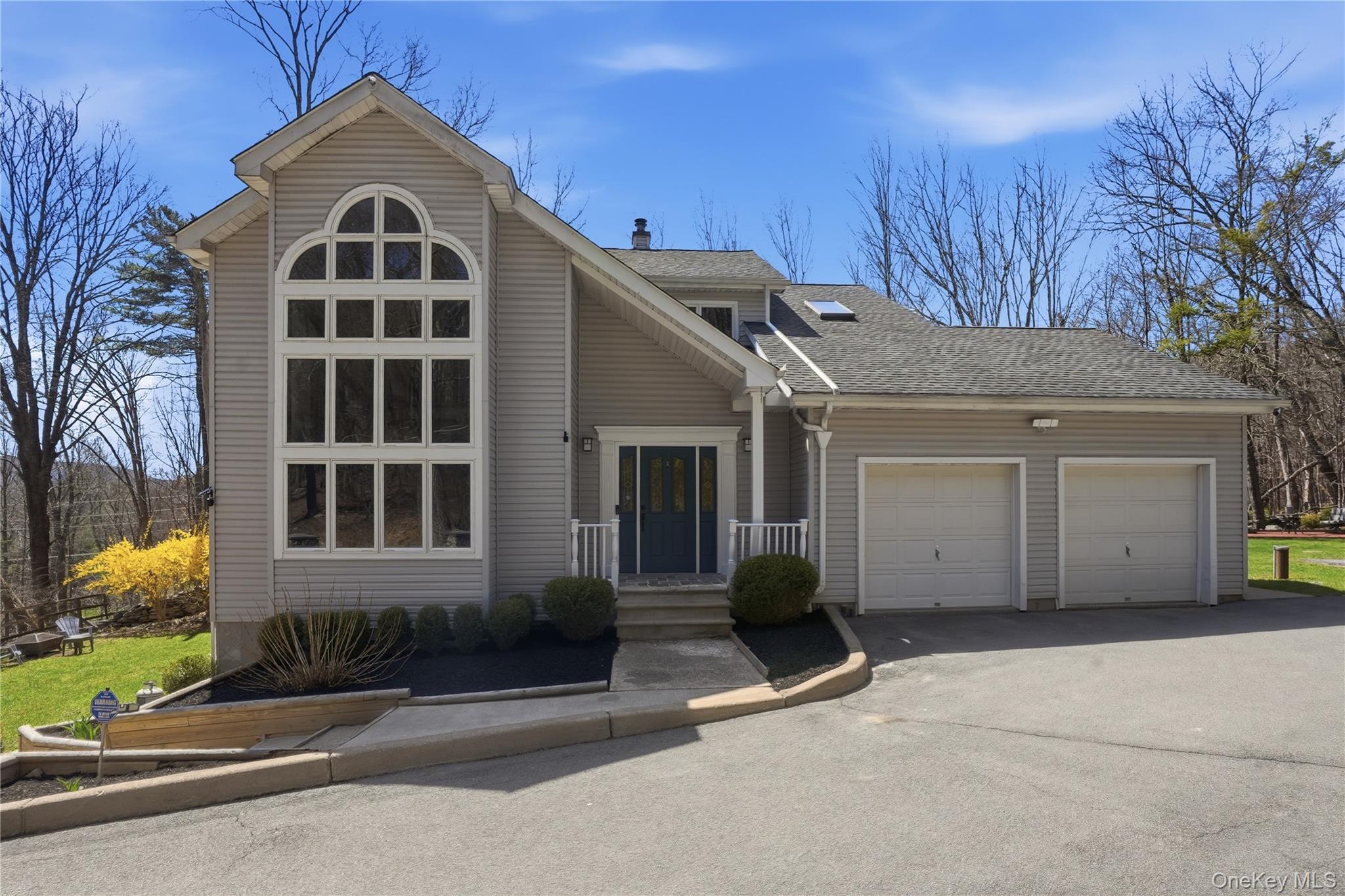 9 Rustic Hills Road Property Photo 4