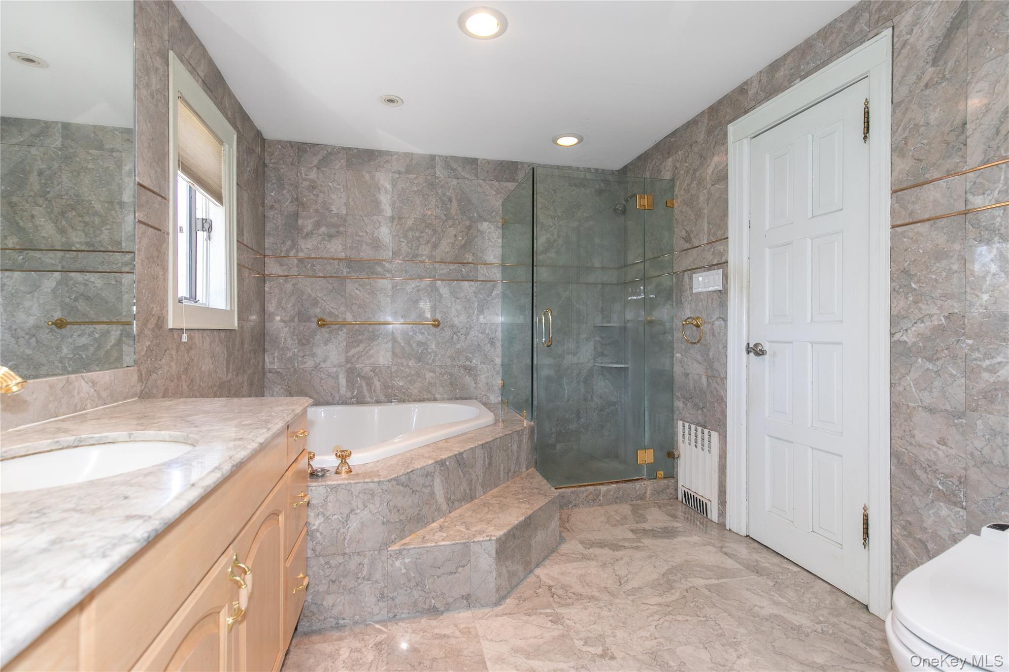 8 Stuart Street Property Photo 13