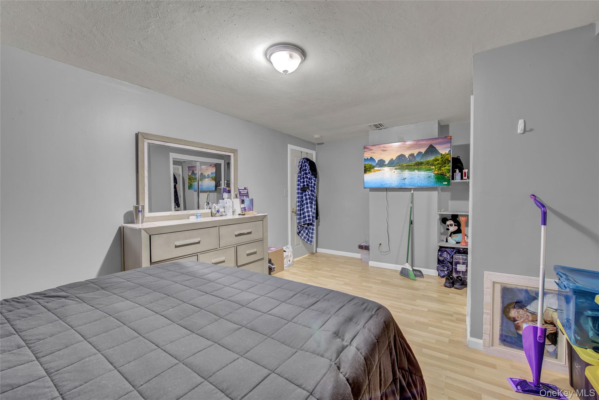 11 Hollo Drive Property Photo 21