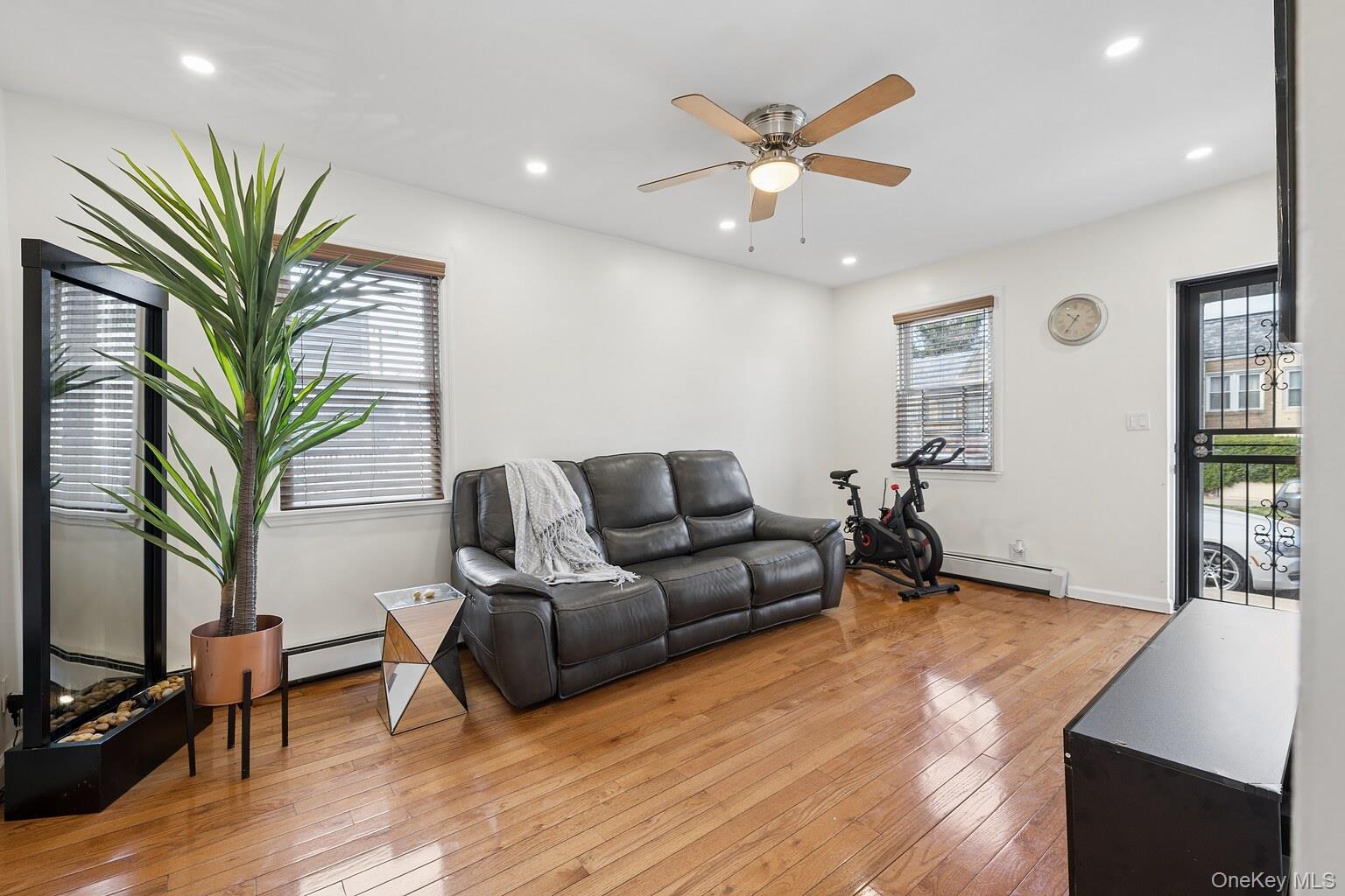 14015 183rd Street Property Photo 9
