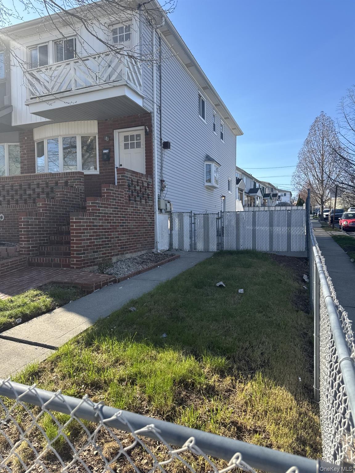 311 Durant Avenue Property Photo 1
