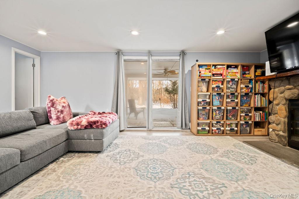 10 Cottage Lane Property Photo 31