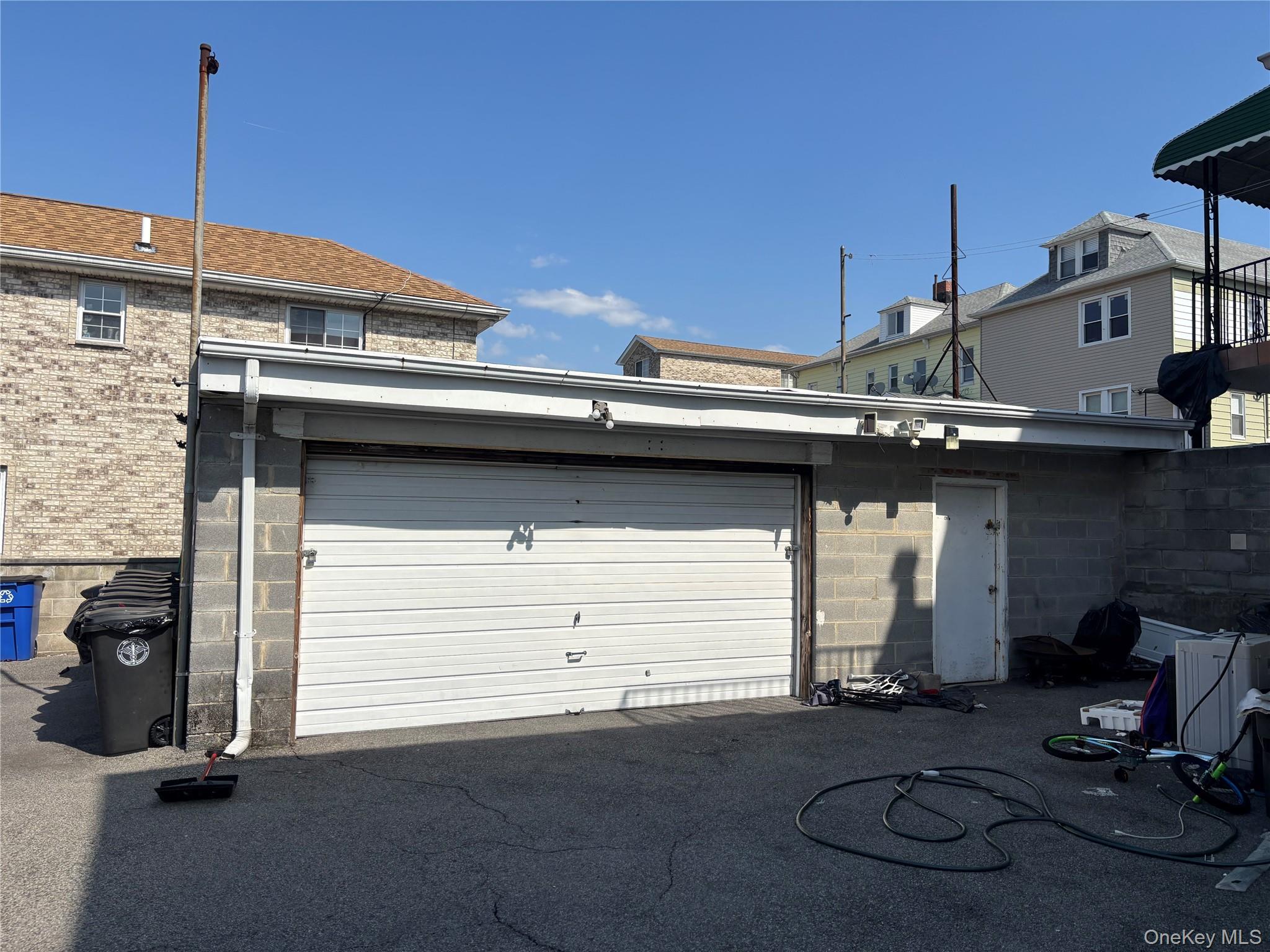 3205 Lafayette Avenue Property Photo 5