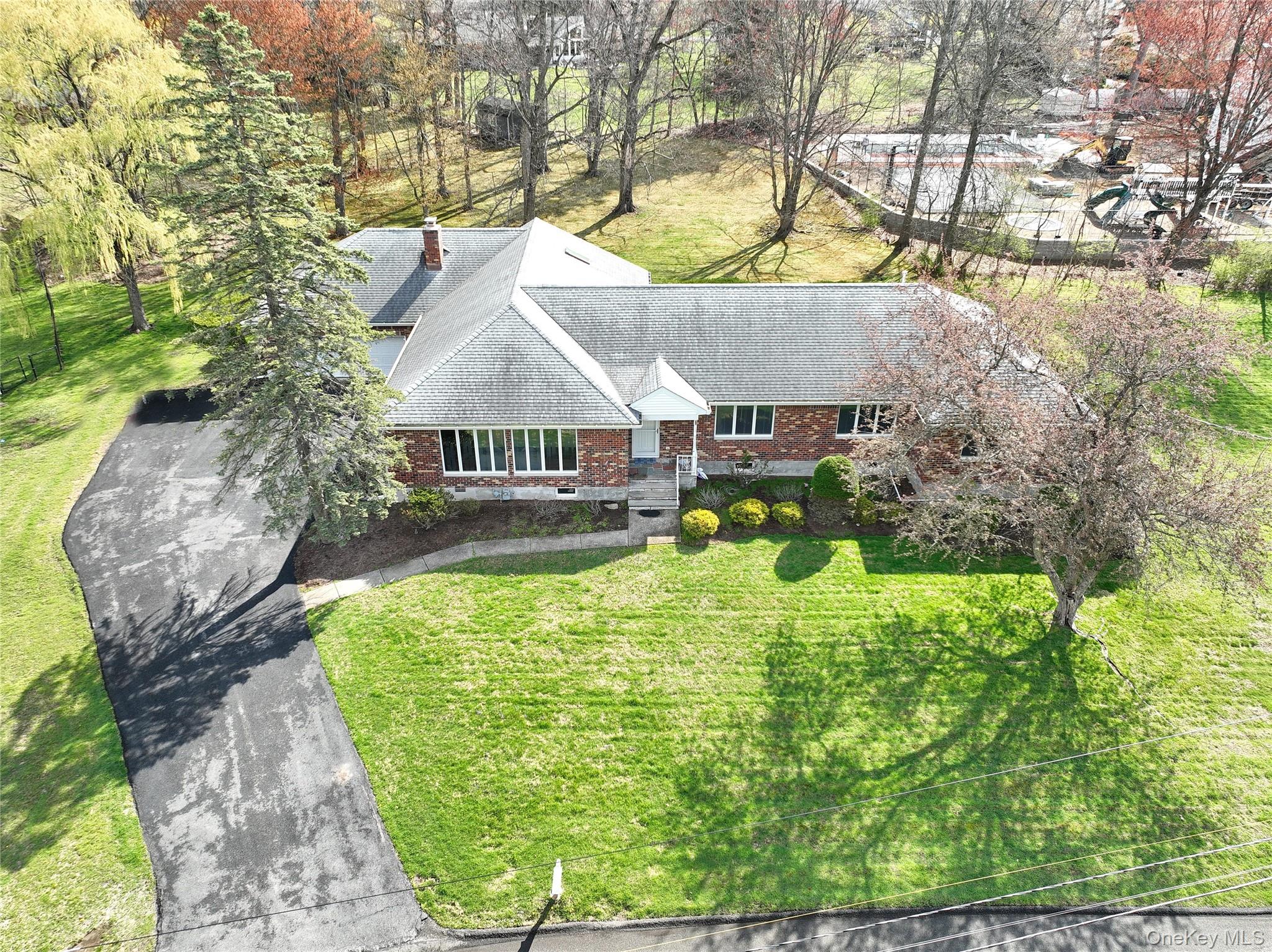 38 Manis Avenue Property Photo 1