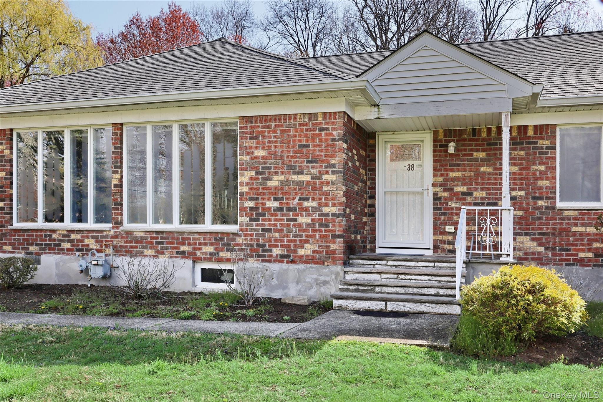 38 Manis Avenue Property Photo 3